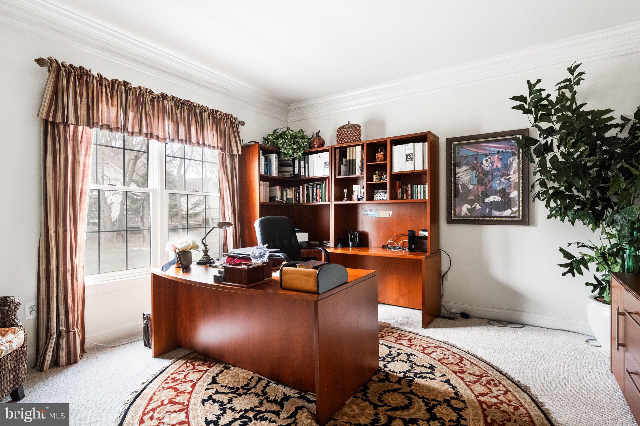 SHERWOOD FOREST - Residential