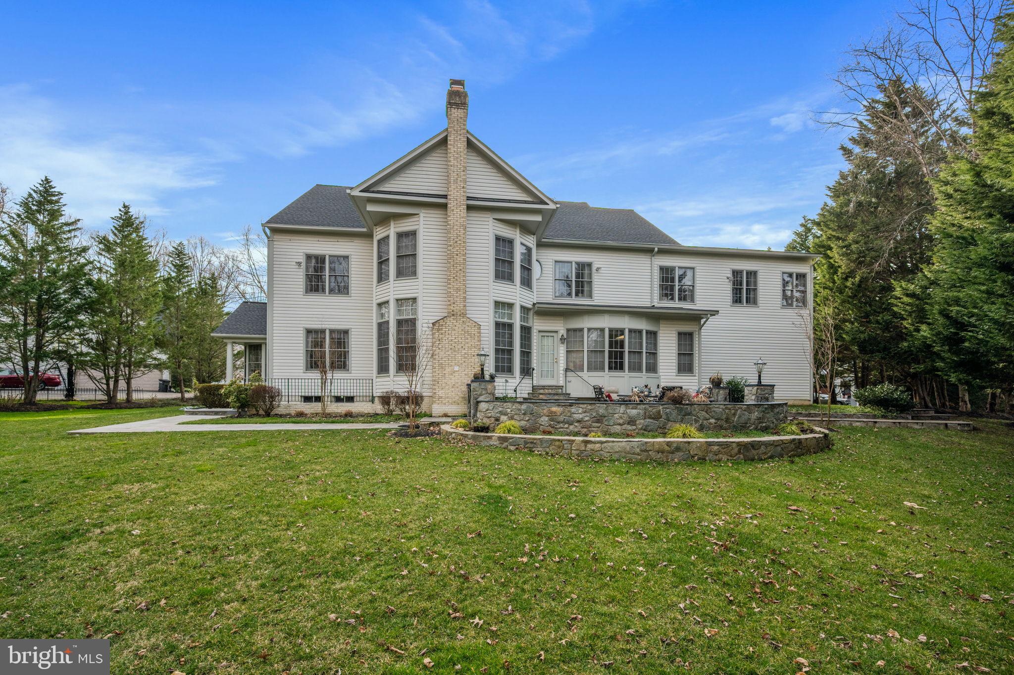 SHERWOOD FOREST - Residential