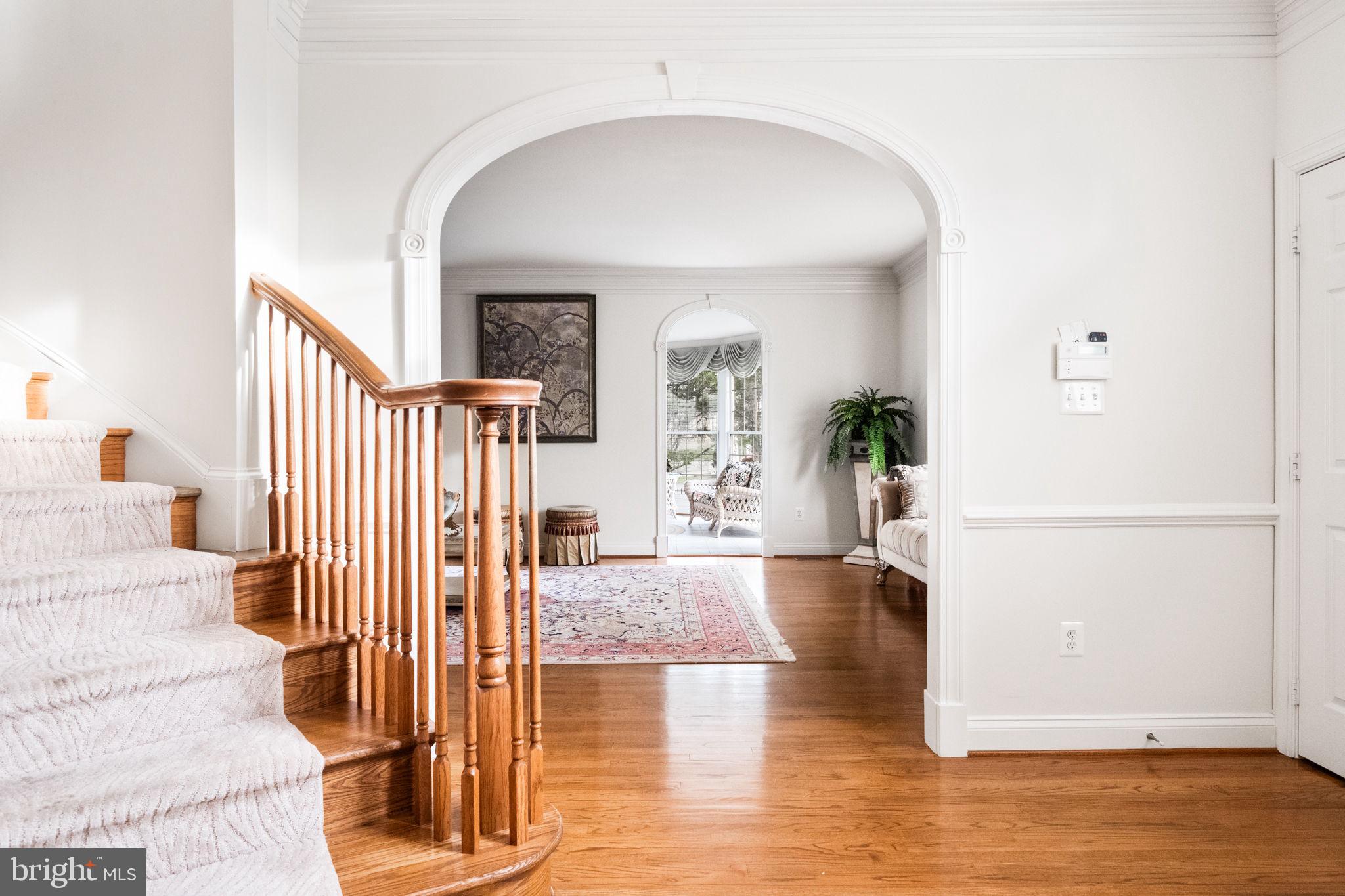 SHERWOOD FOREST - Residential