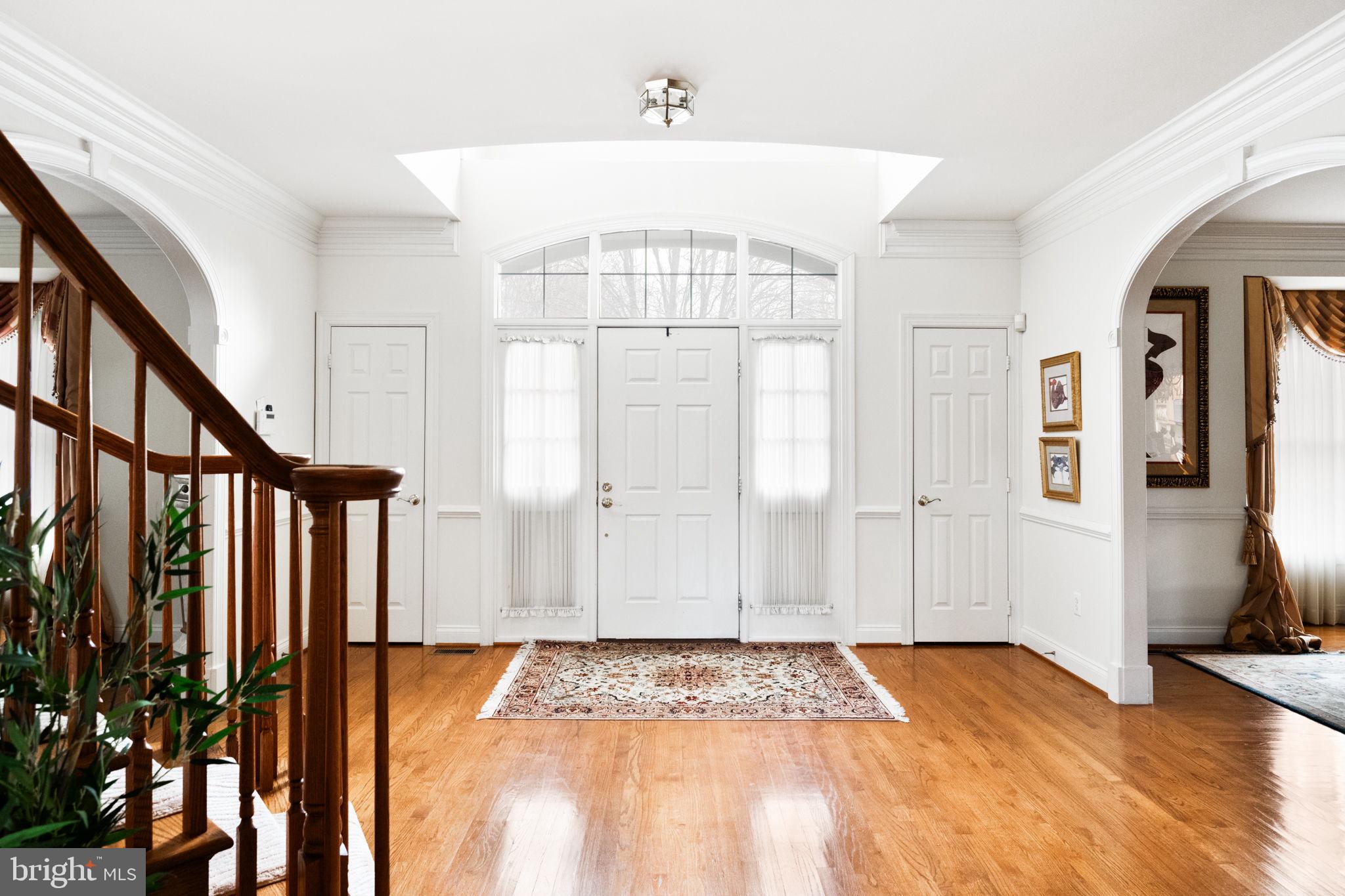 SHERWOOD FOREST - Residential