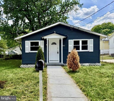 Homes For Sale - 828 Clovis Avenue<br/> CAPITOL HEIGHTS, MD 20743