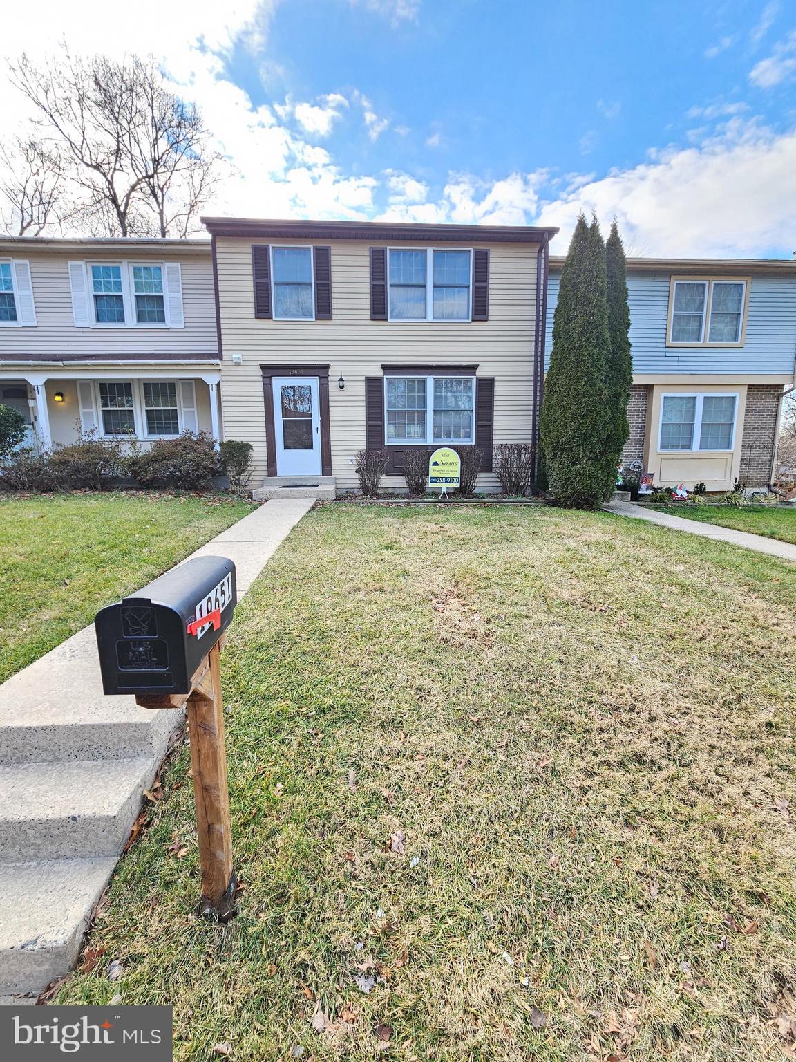 CHARLENE - Residential Lease