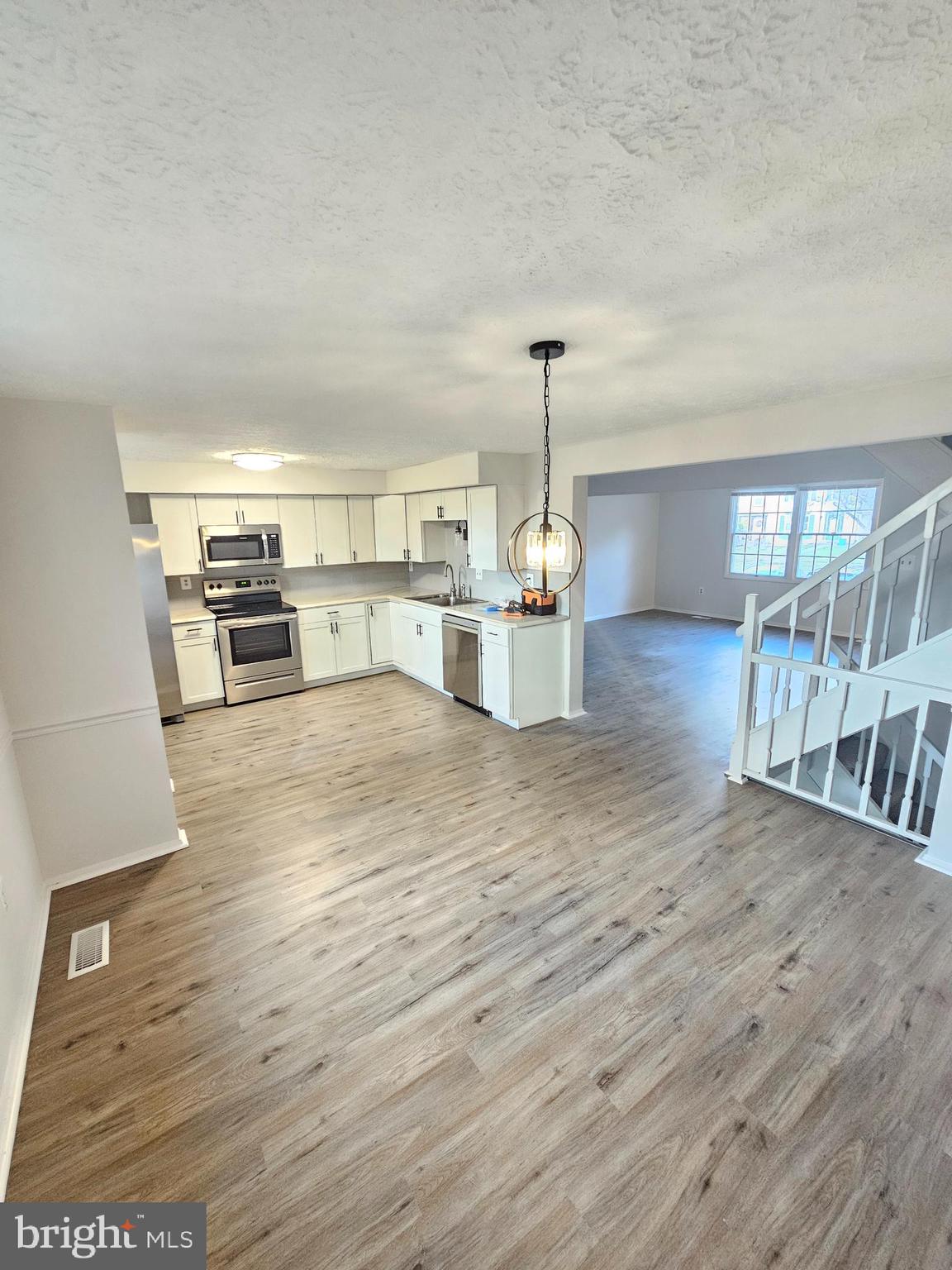 CHARLENE - Residential Lease