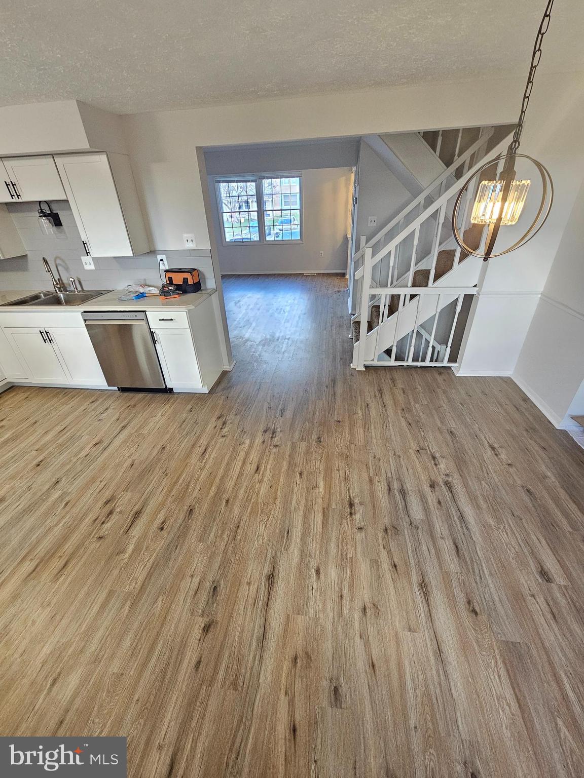 CHARLENE - Residential Lease