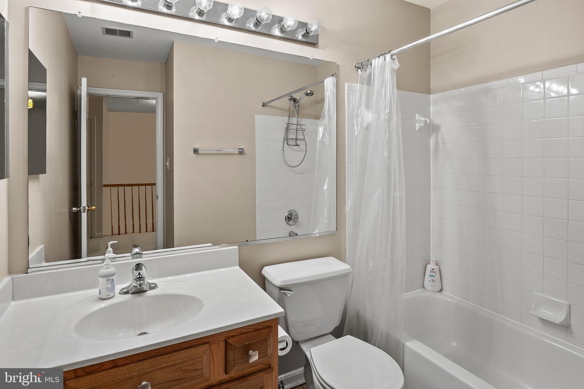 PINEY ORCHARD - Residential