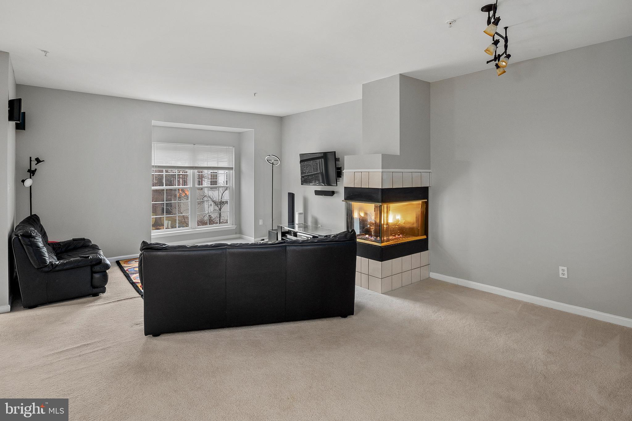 PINEY ORCHARD - Residential