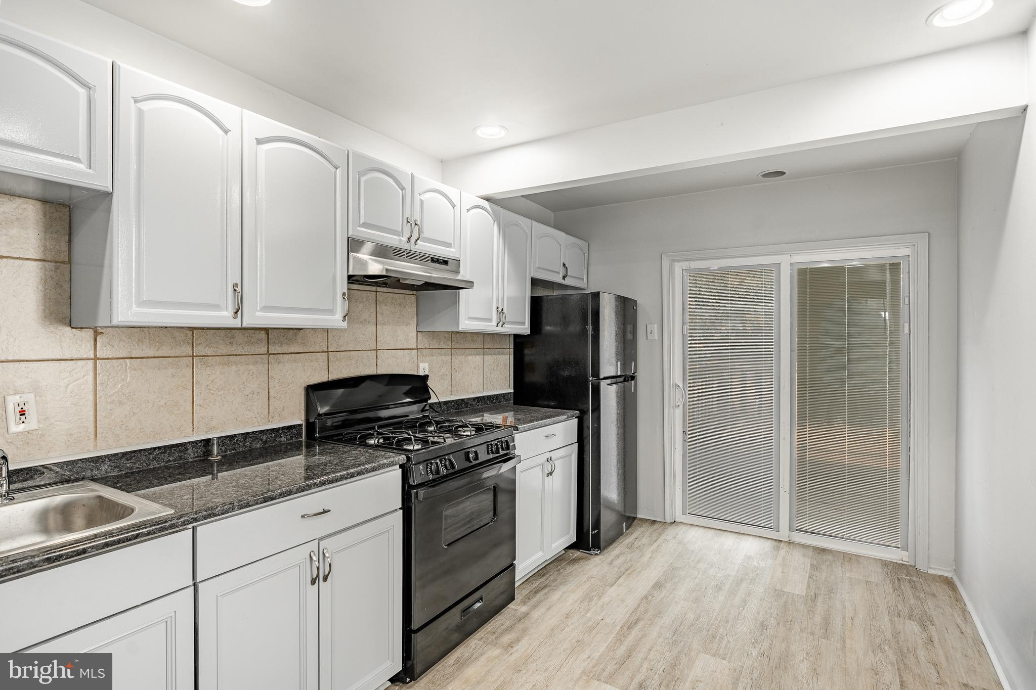 STONEHURST - Residential