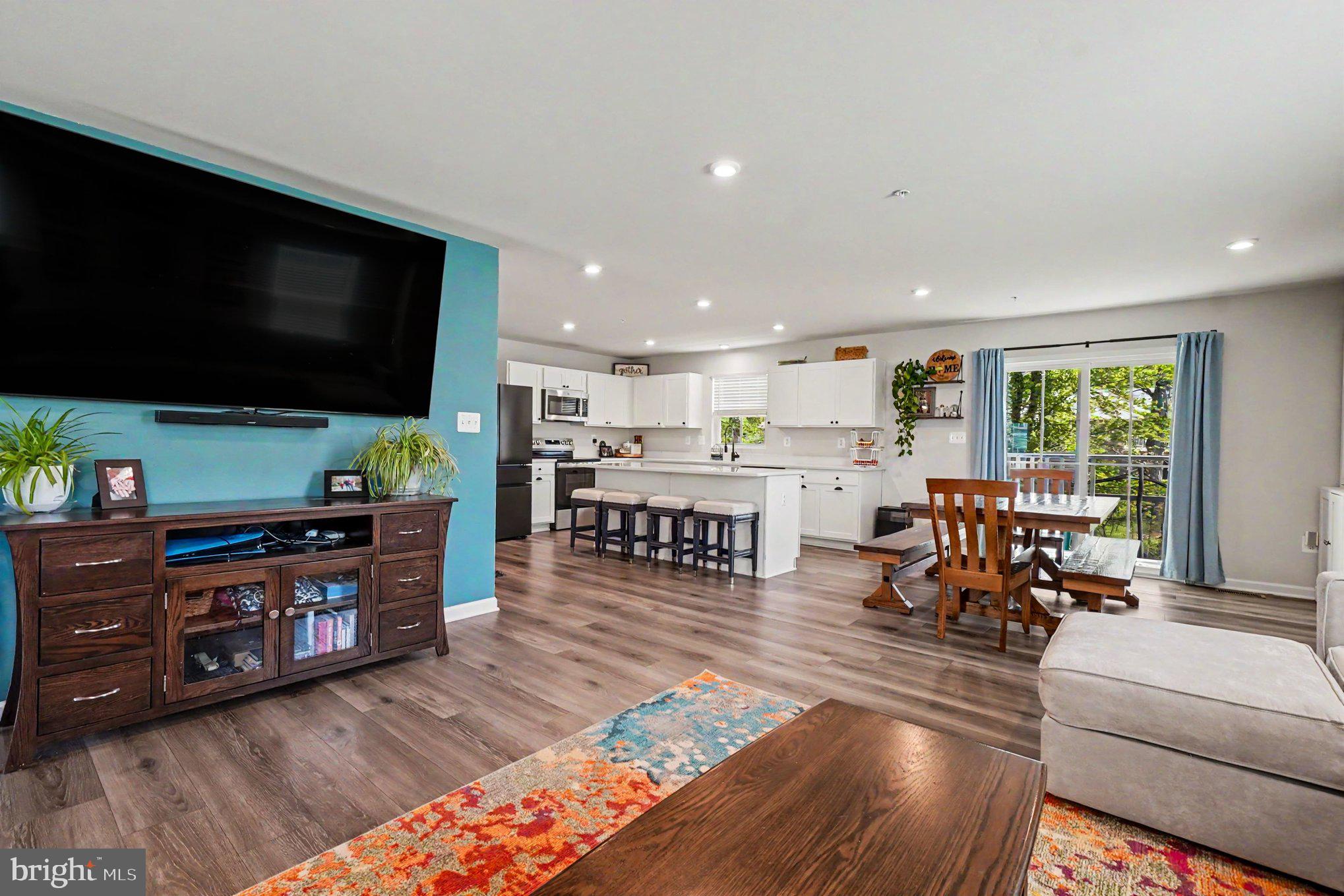 RIDGELY FOREST - Residential