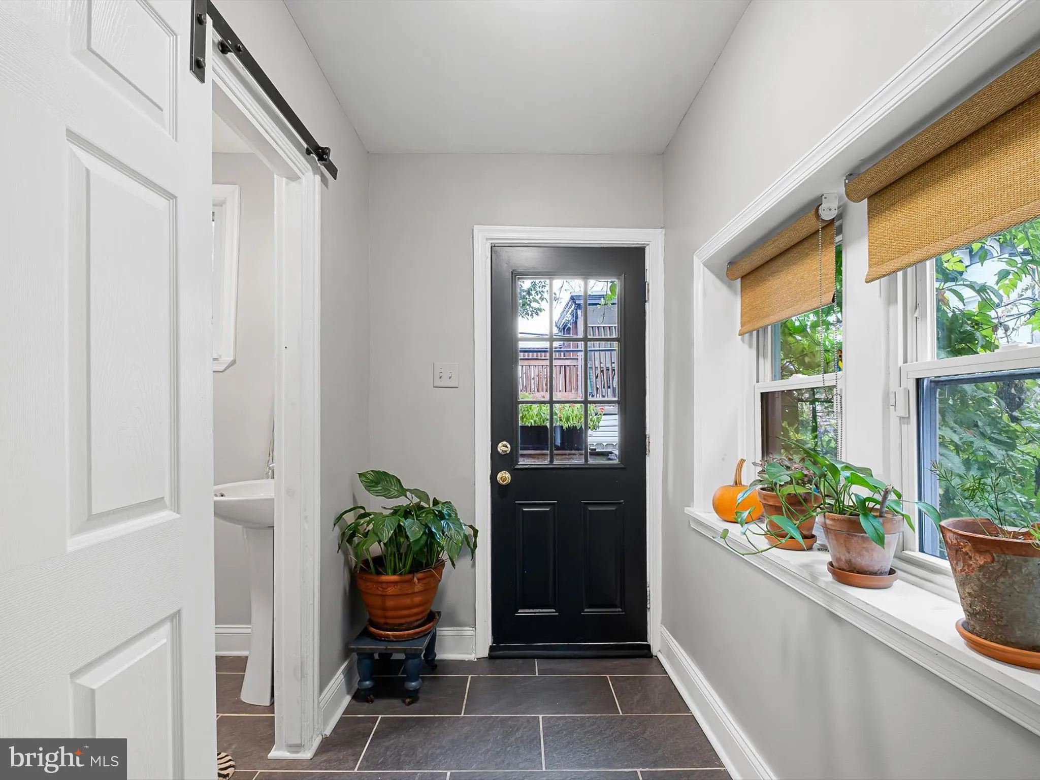 Wilmington, Delaware 19806, United States, 4 Bedrooms Bedrooms, ,3 BathroomsBathrooms,Residential,Active,230308