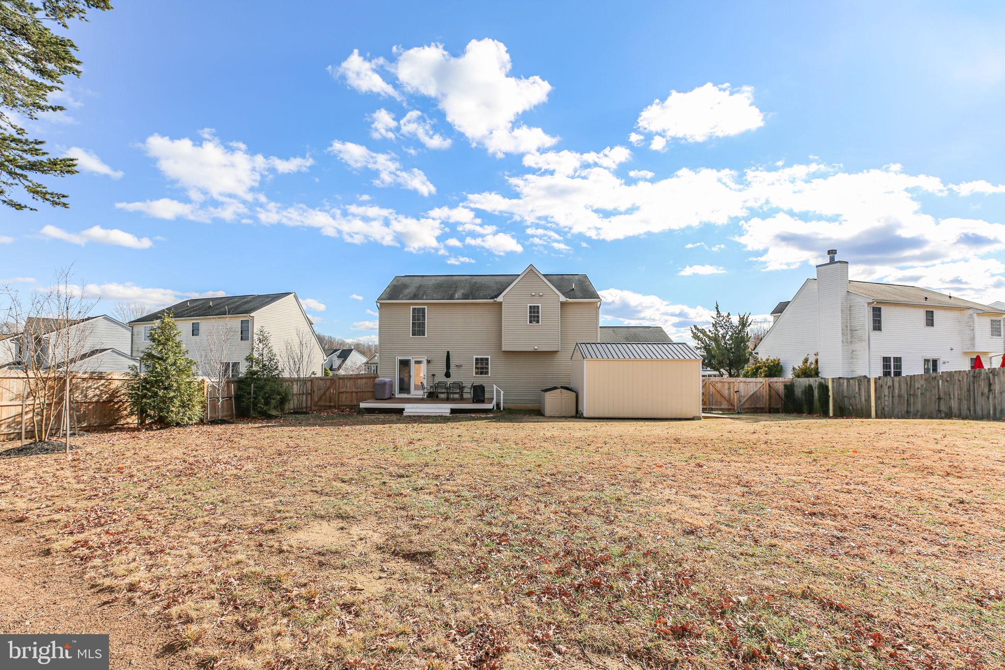 HUNTINGTON MEADOWS - Residential