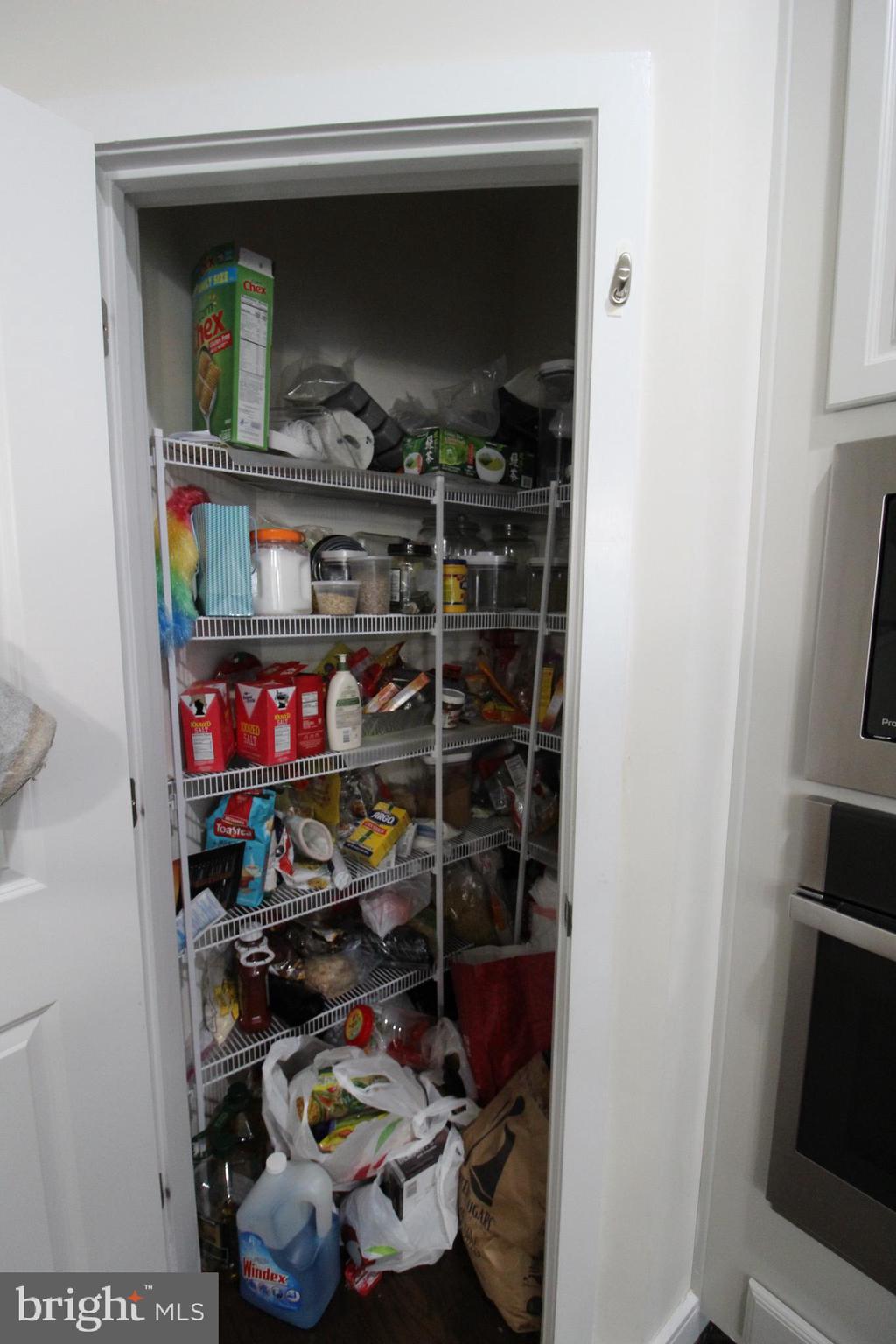 BRAMBLETON TOWN CENTER - Residential Lease