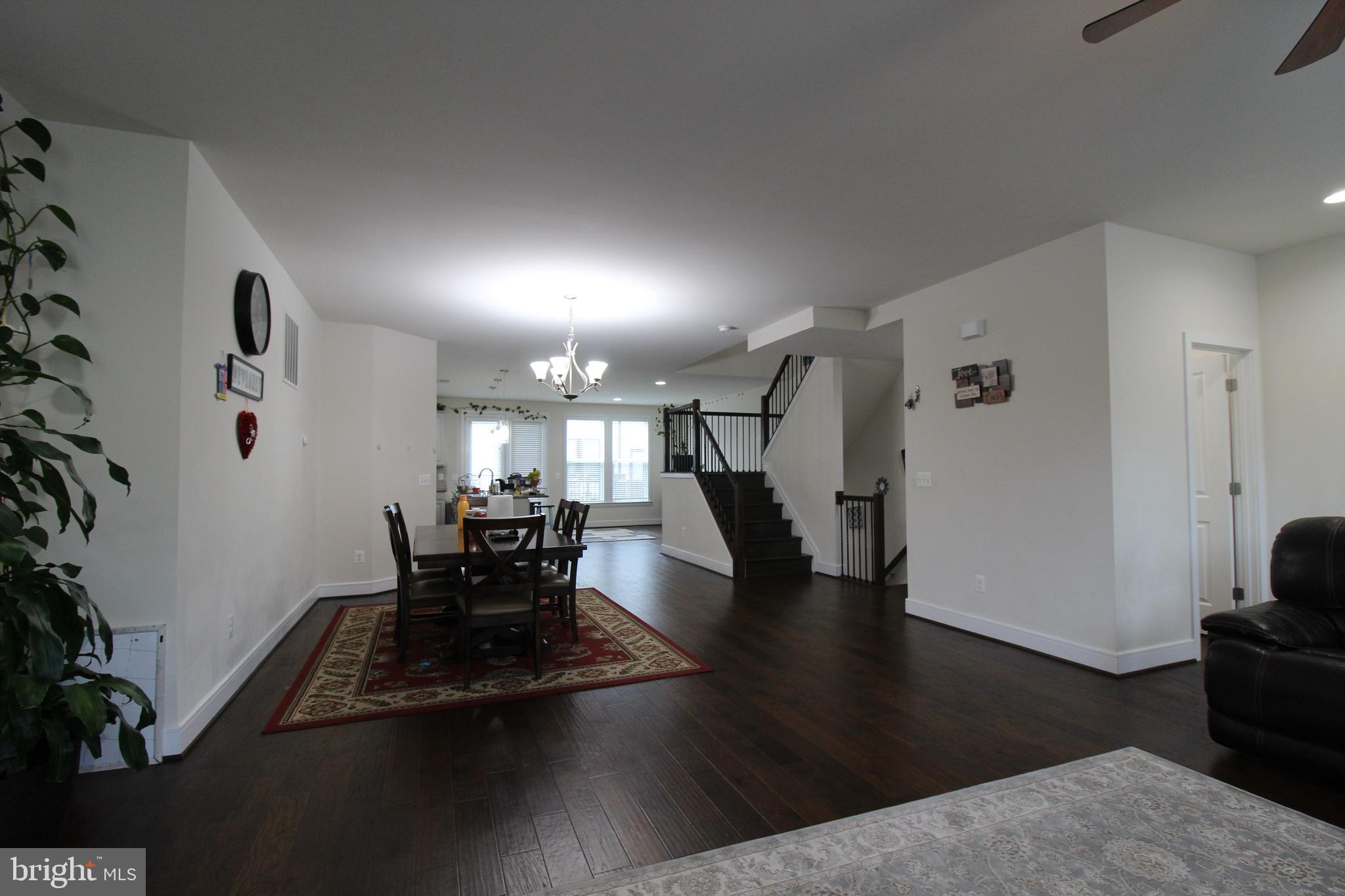 BRAMBLETON TOWN CENTER - Residential Lease