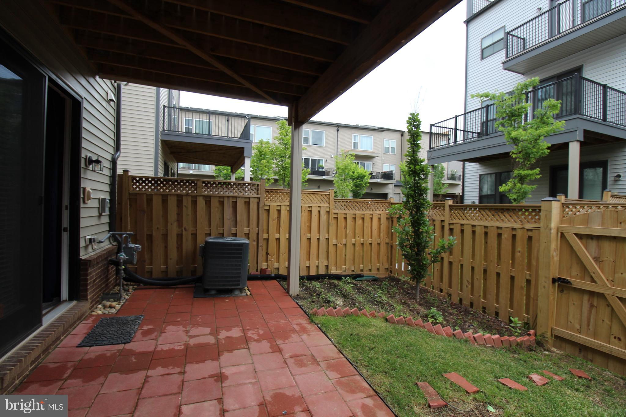 BRAMBLETON TOWN CENTER - Residential Lease