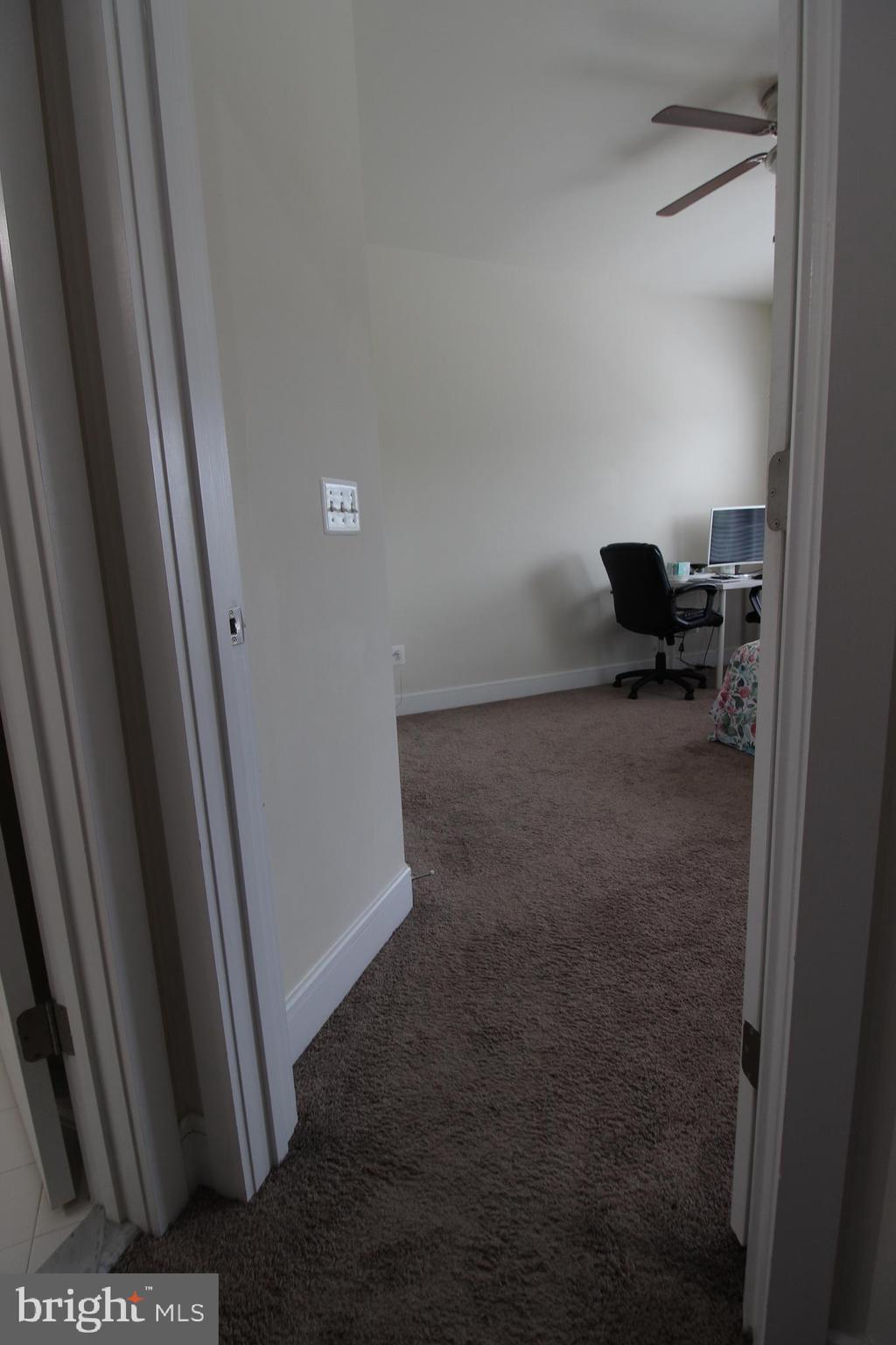 BRAMBLETON TOWN CENTER - Residential Lease