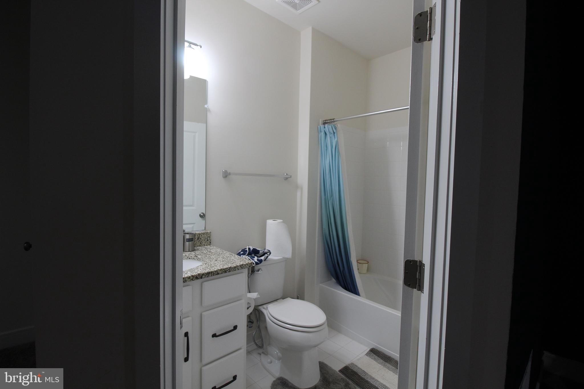 BRAMBLETON TOWN CENTER - Residential Lease