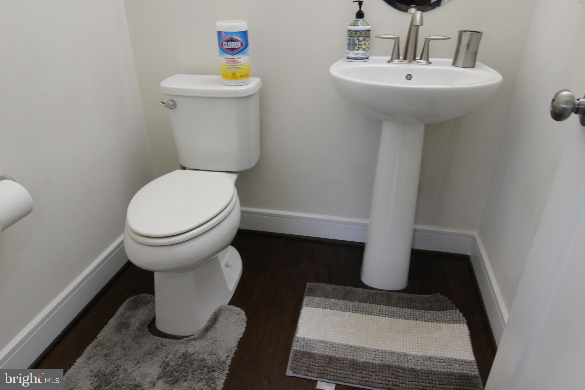 BRAMBLETON TOWN CENTER - Residential Lease