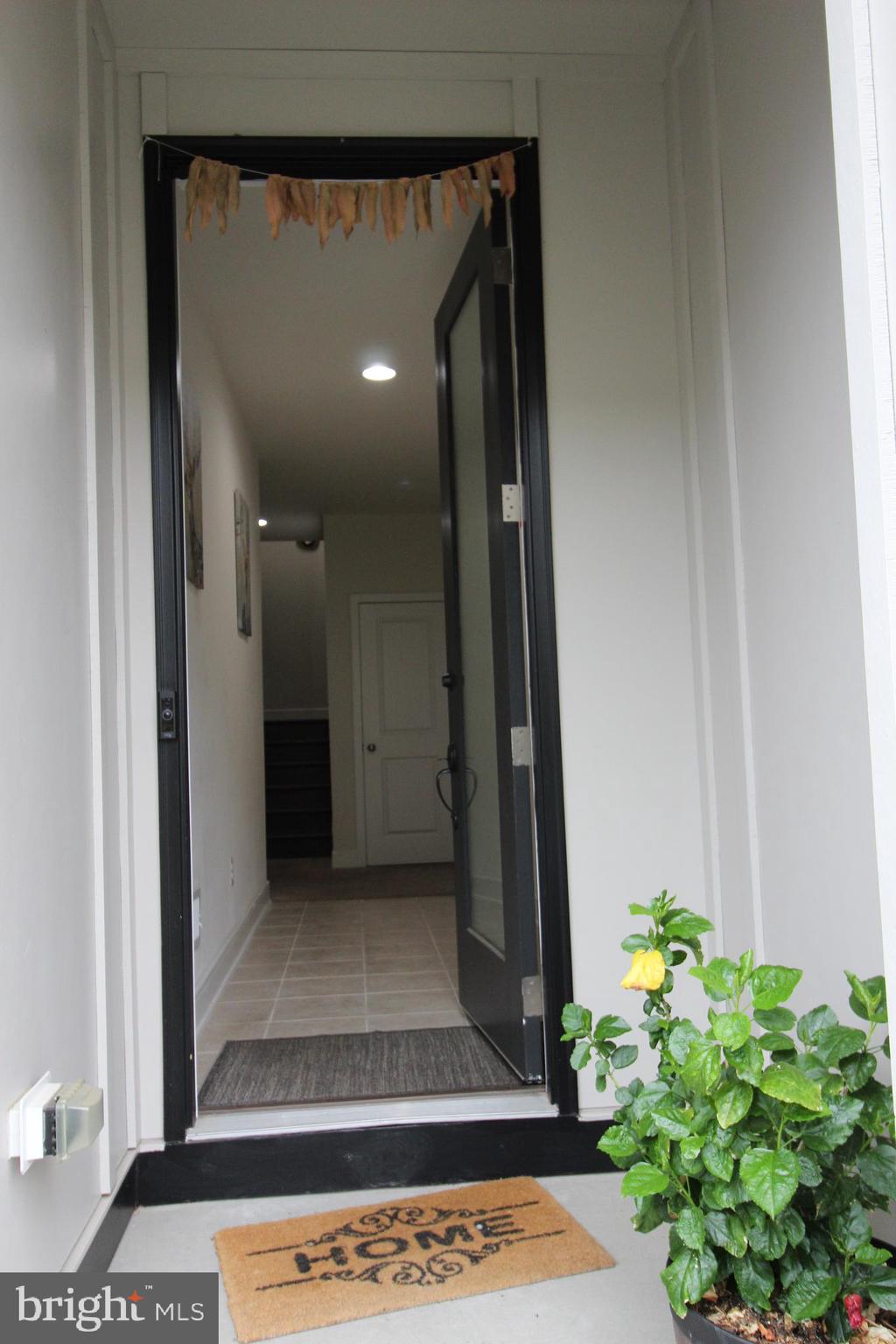 BRAMBLETON TOWN CENTER - Residential Lease