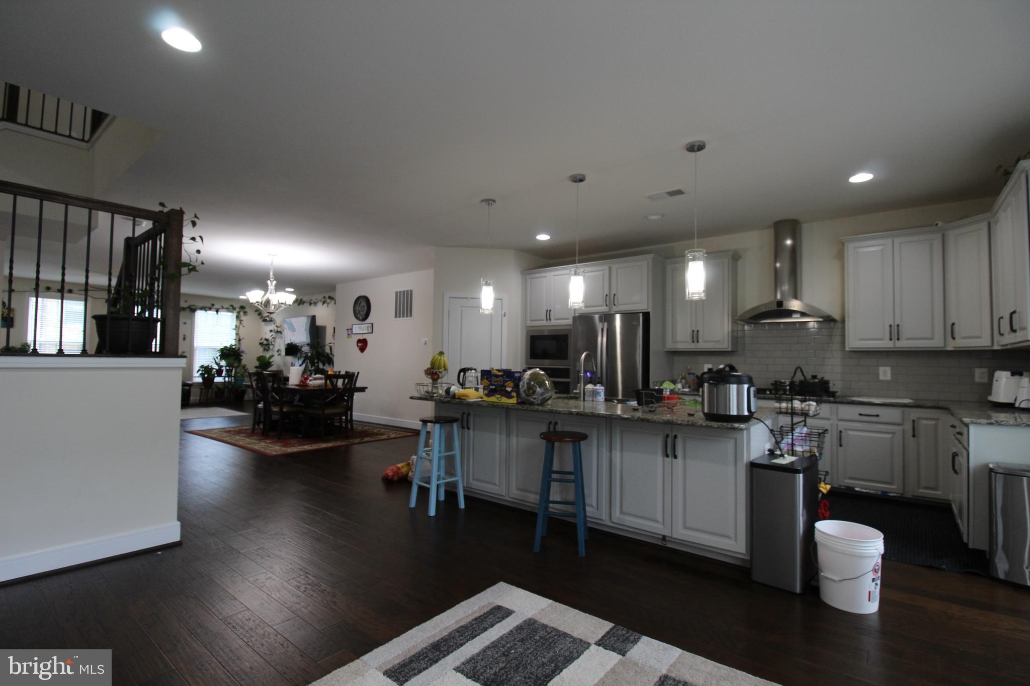 BRAMBLETON TOWN CENTER - Residential Lease