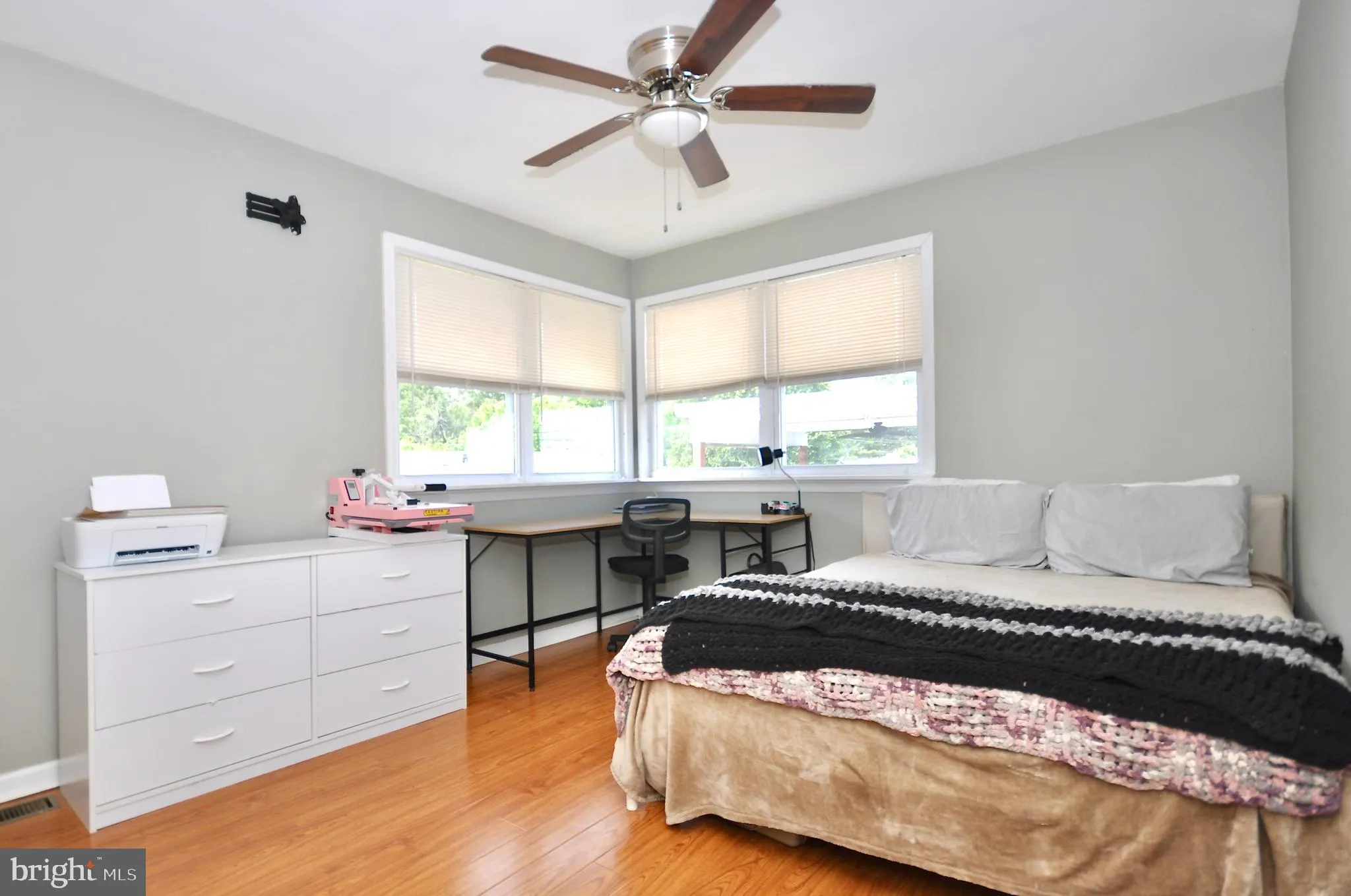 Philadelphia, Pennsylvania 19154, United States, 3 Bedrooms Bedrooms, ,2 BathroomsBathrooms,Residential,Contingent,144252