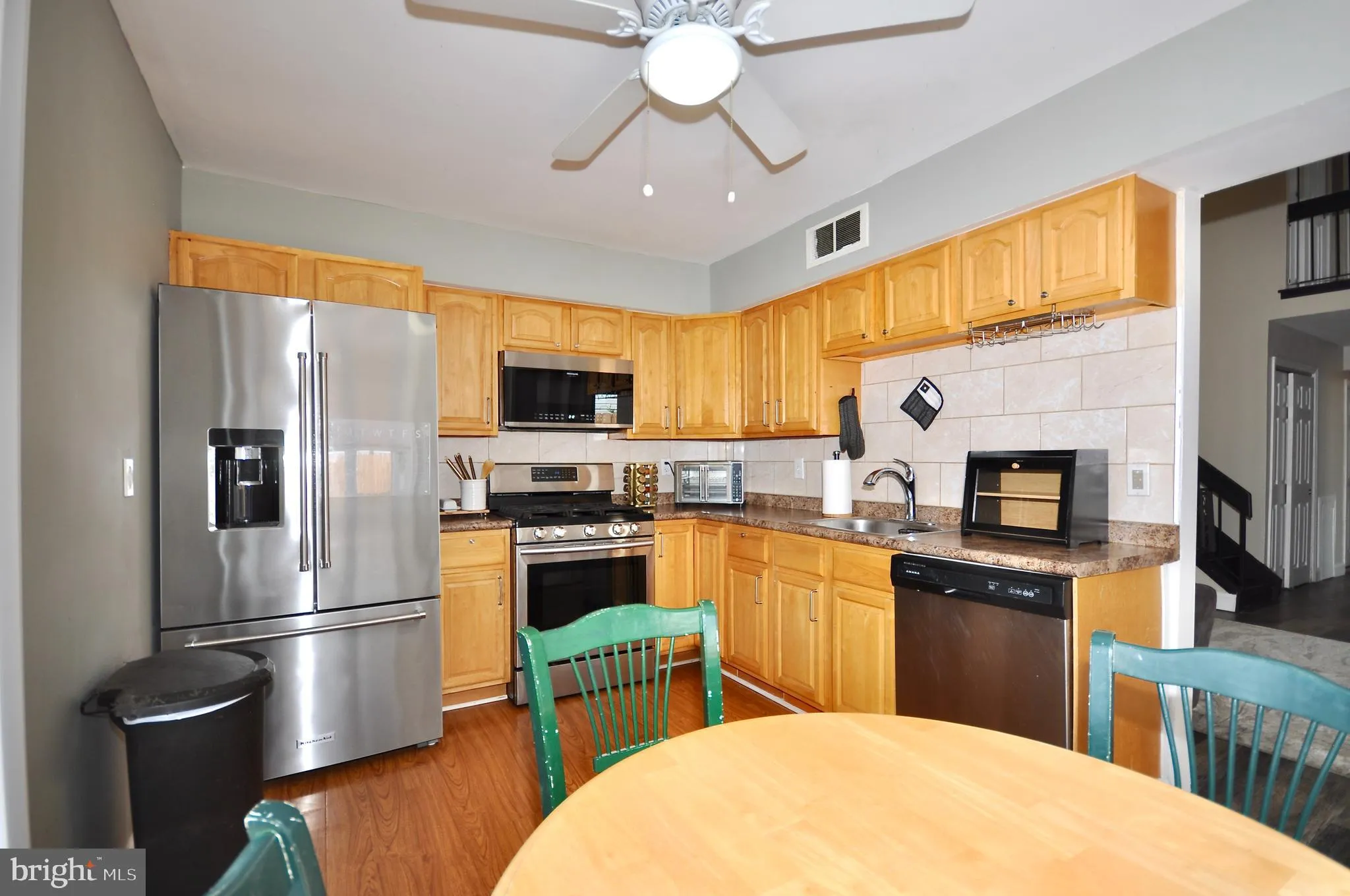 Philadelphia, Pennsylvania 19154, United States, 3 Bedrooms Bedrooms, ,2 BathroomsBathrooms,Residential,Contingent,144252