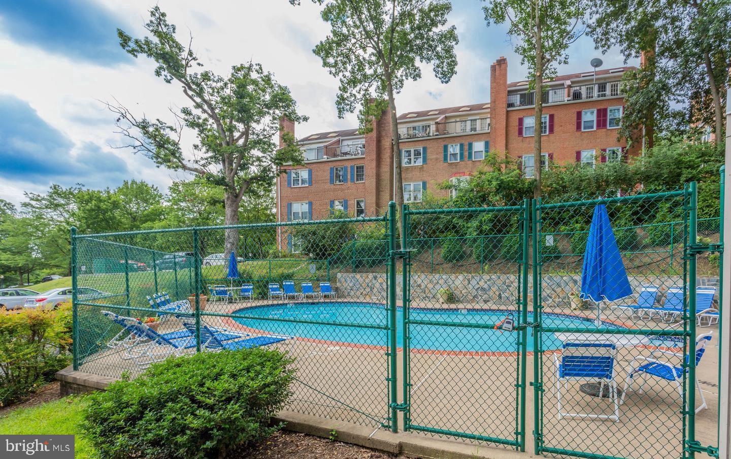 PARK GLEN - Residential