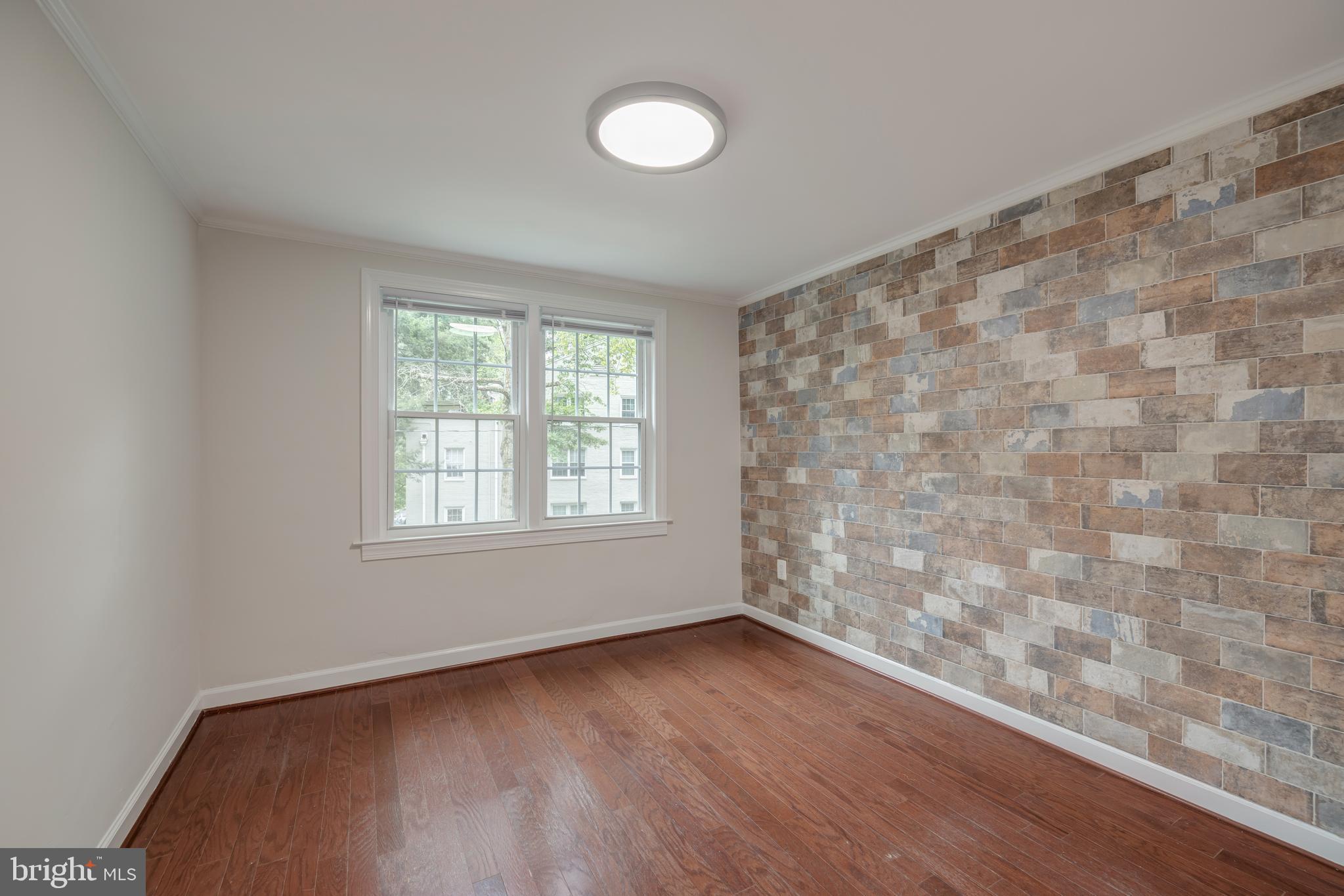 PARK GLEN - Residential