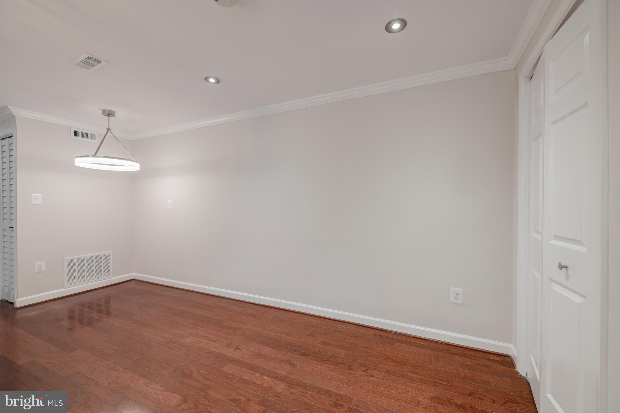 PARK GLEN - Residential