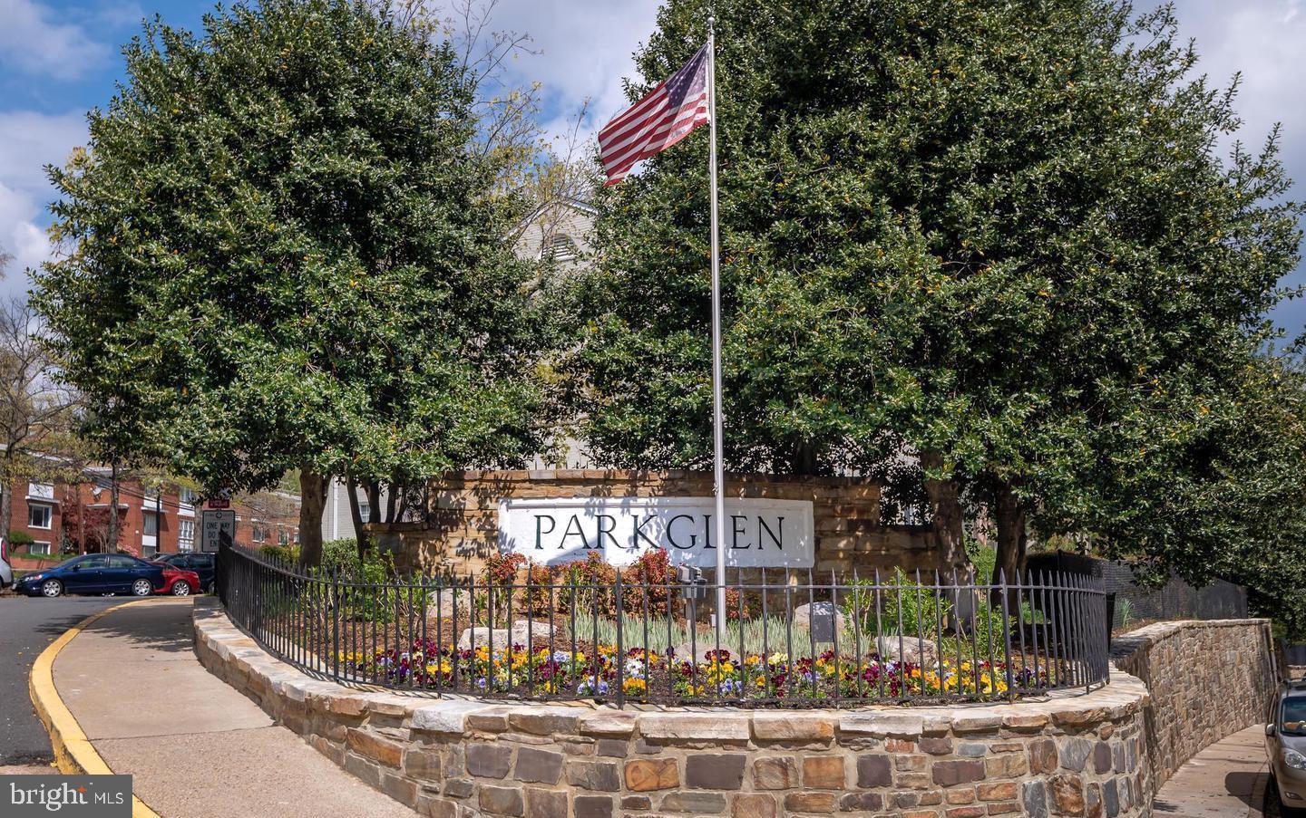 PARK GLEN - Residential