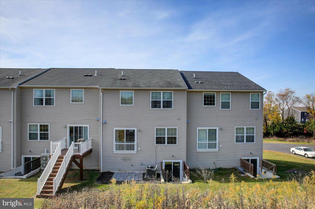 FARMSPRING ESTATES - Residential