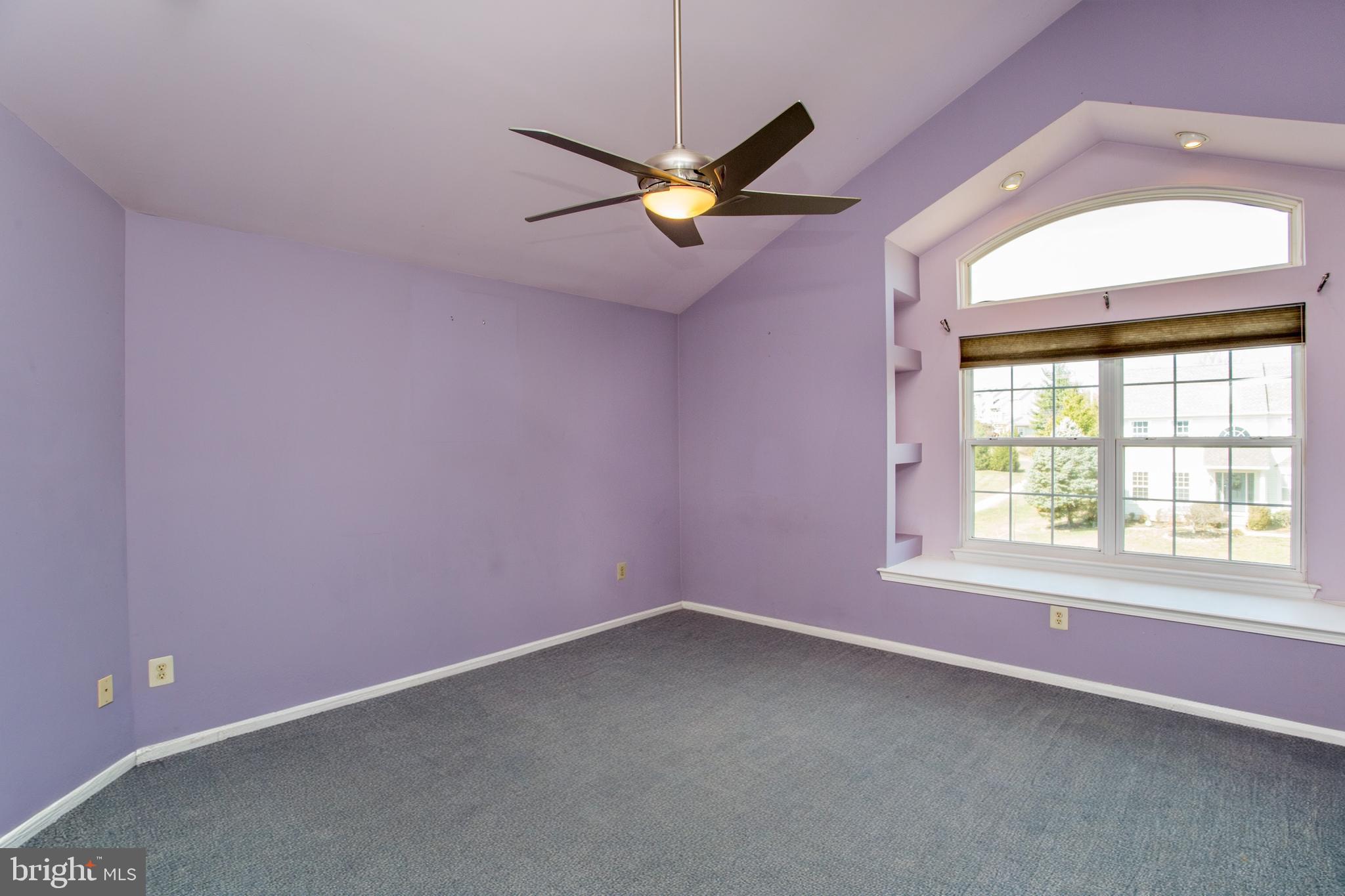 NORTH POINTE - Residential