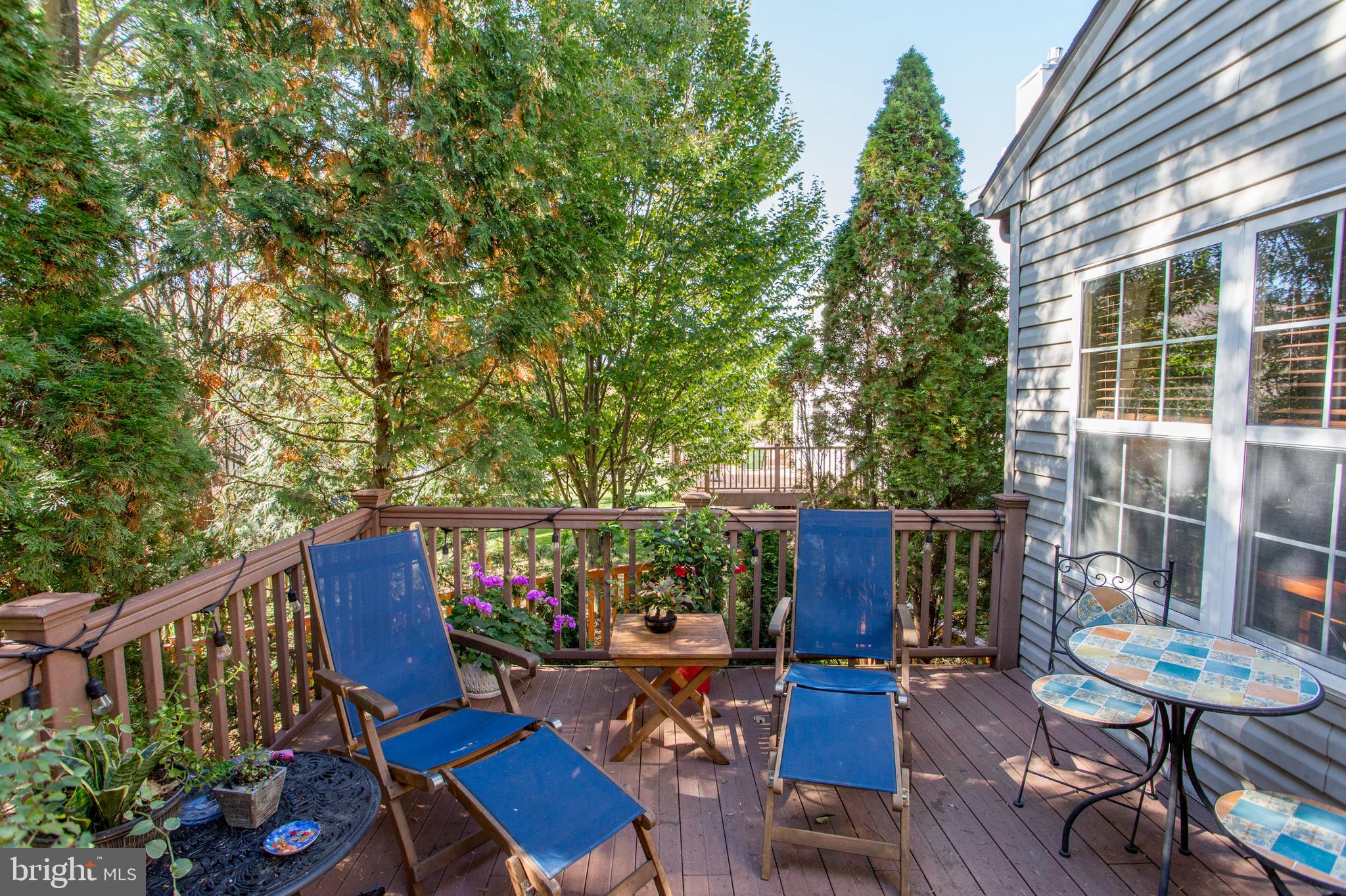 NORTH POINTE - Residential