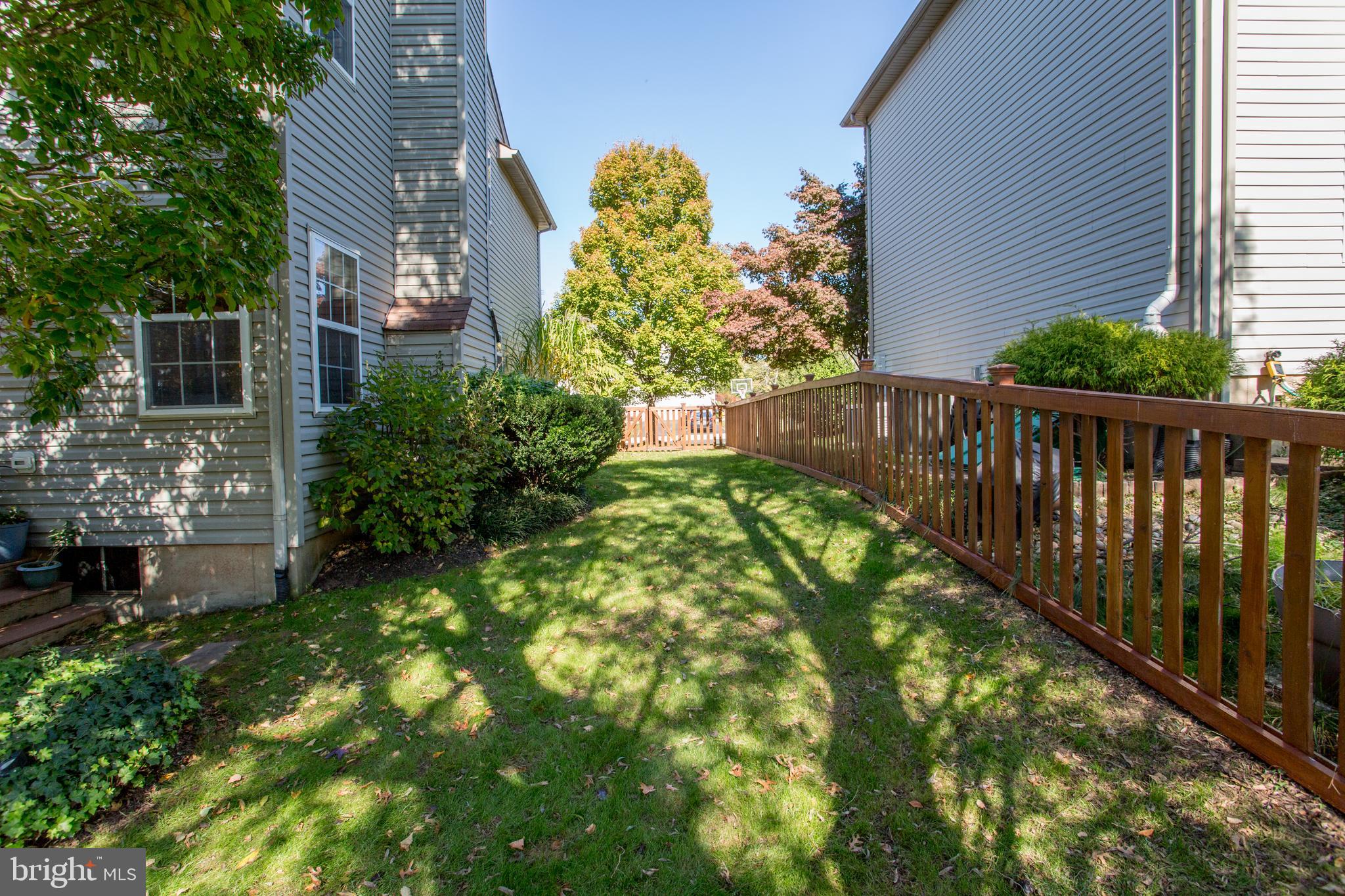 NORTH POINTE - Residential