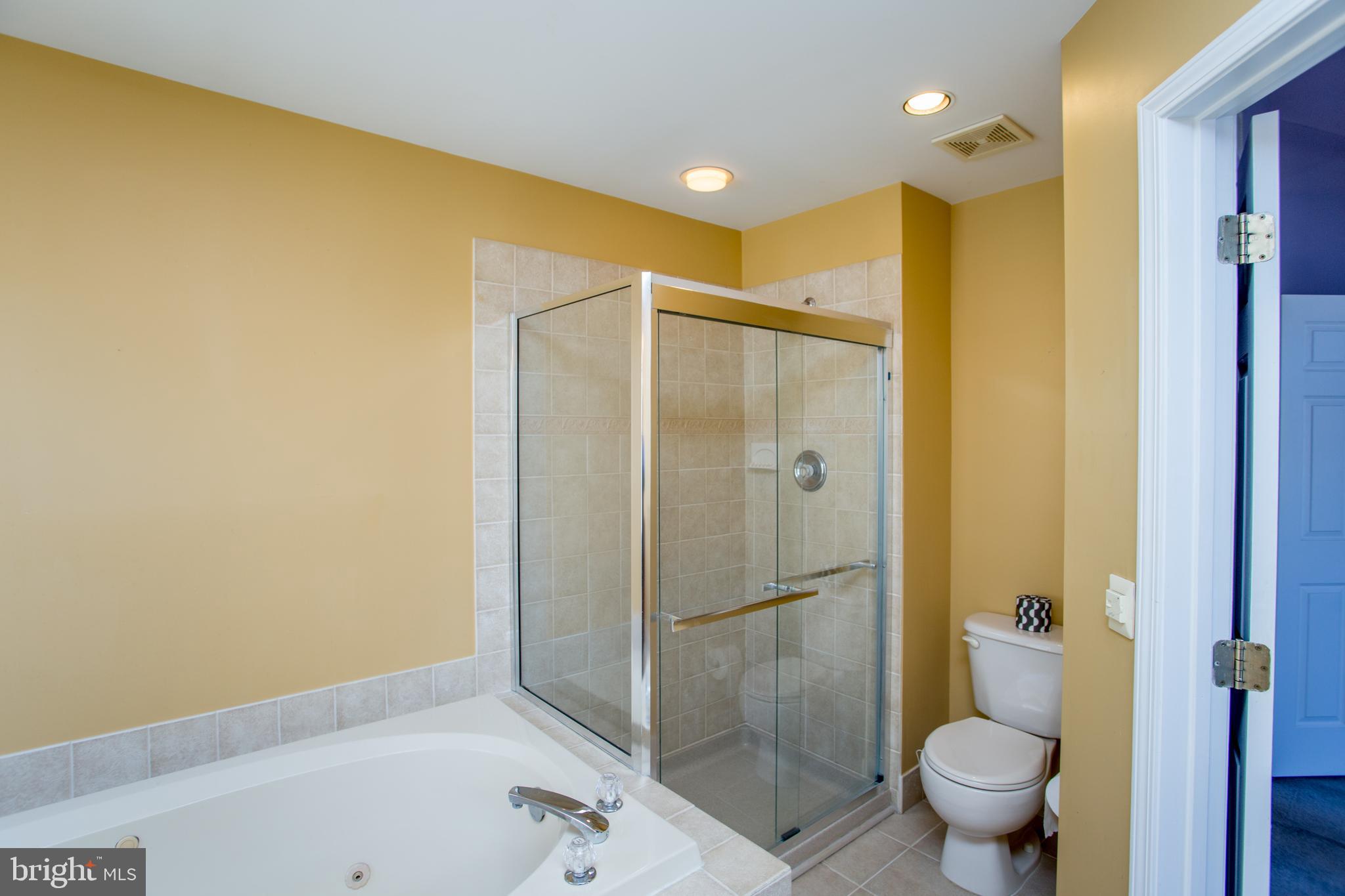 NORTH POINTE - Residential