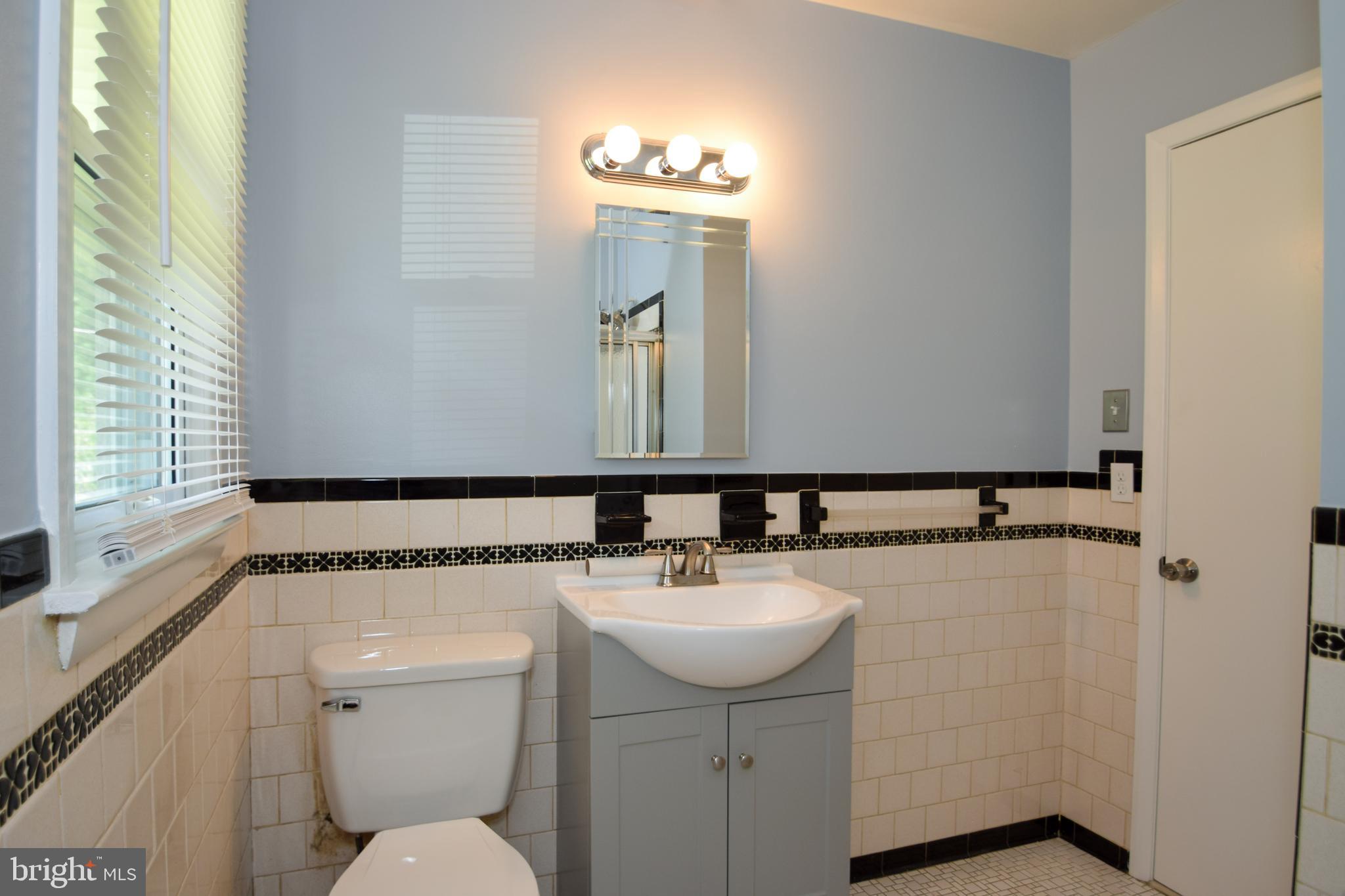 VAN BIBBER MANOR - Residential