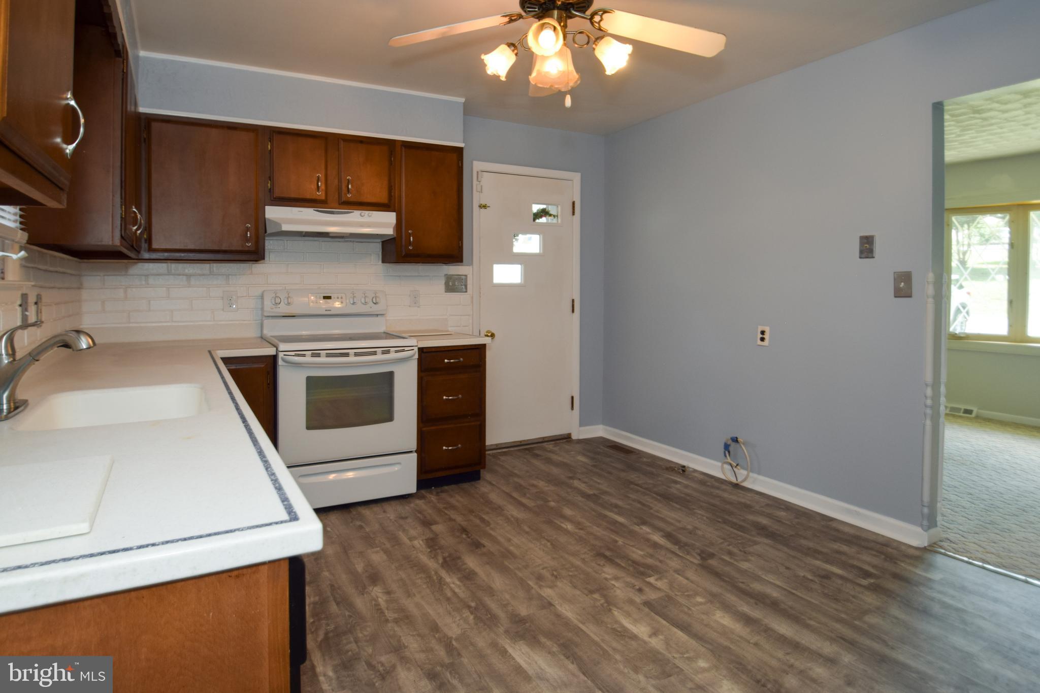 VAN BIBBER MANOR - Residential