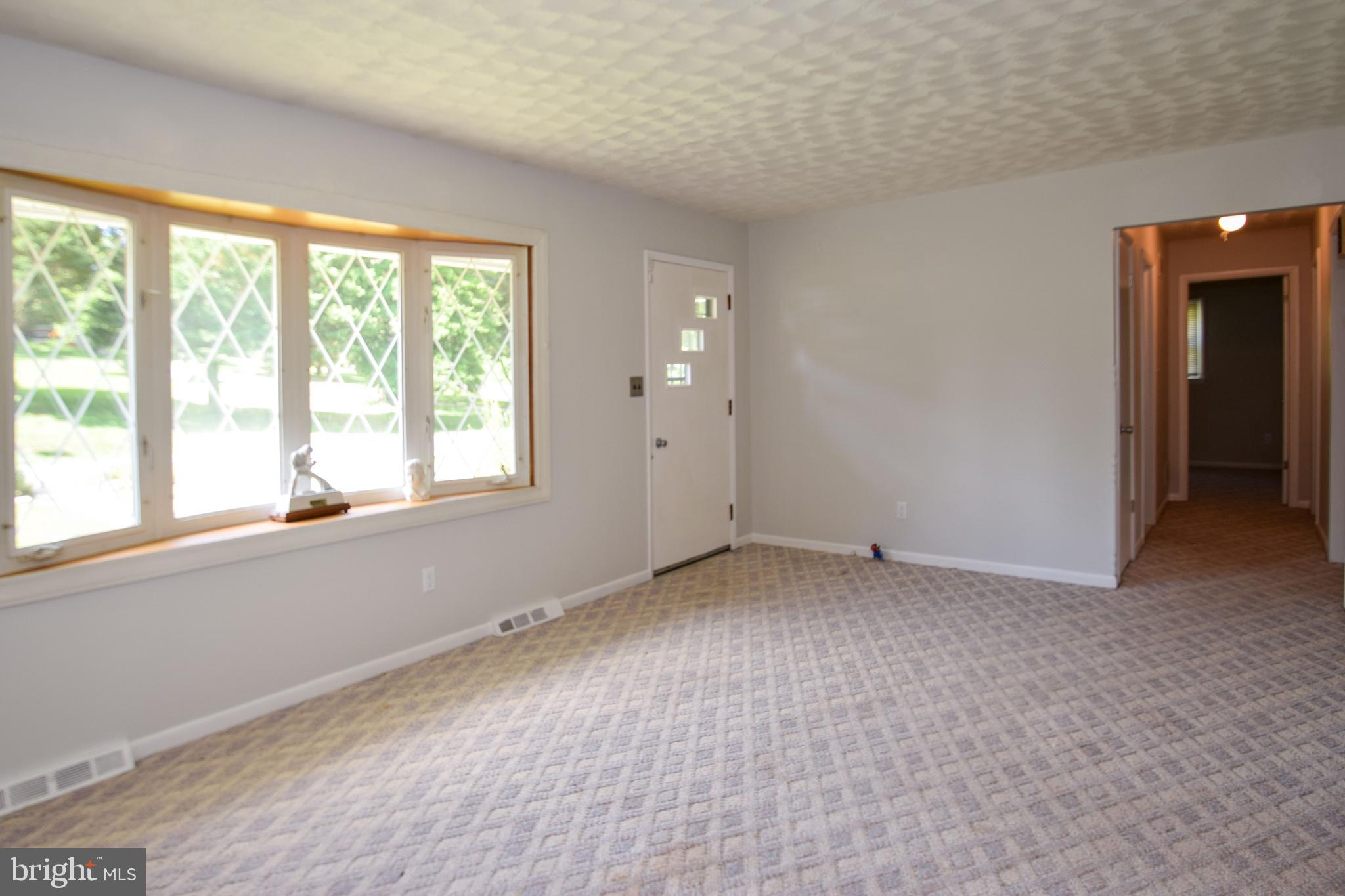 VAN BIBBER MANOR - Residential