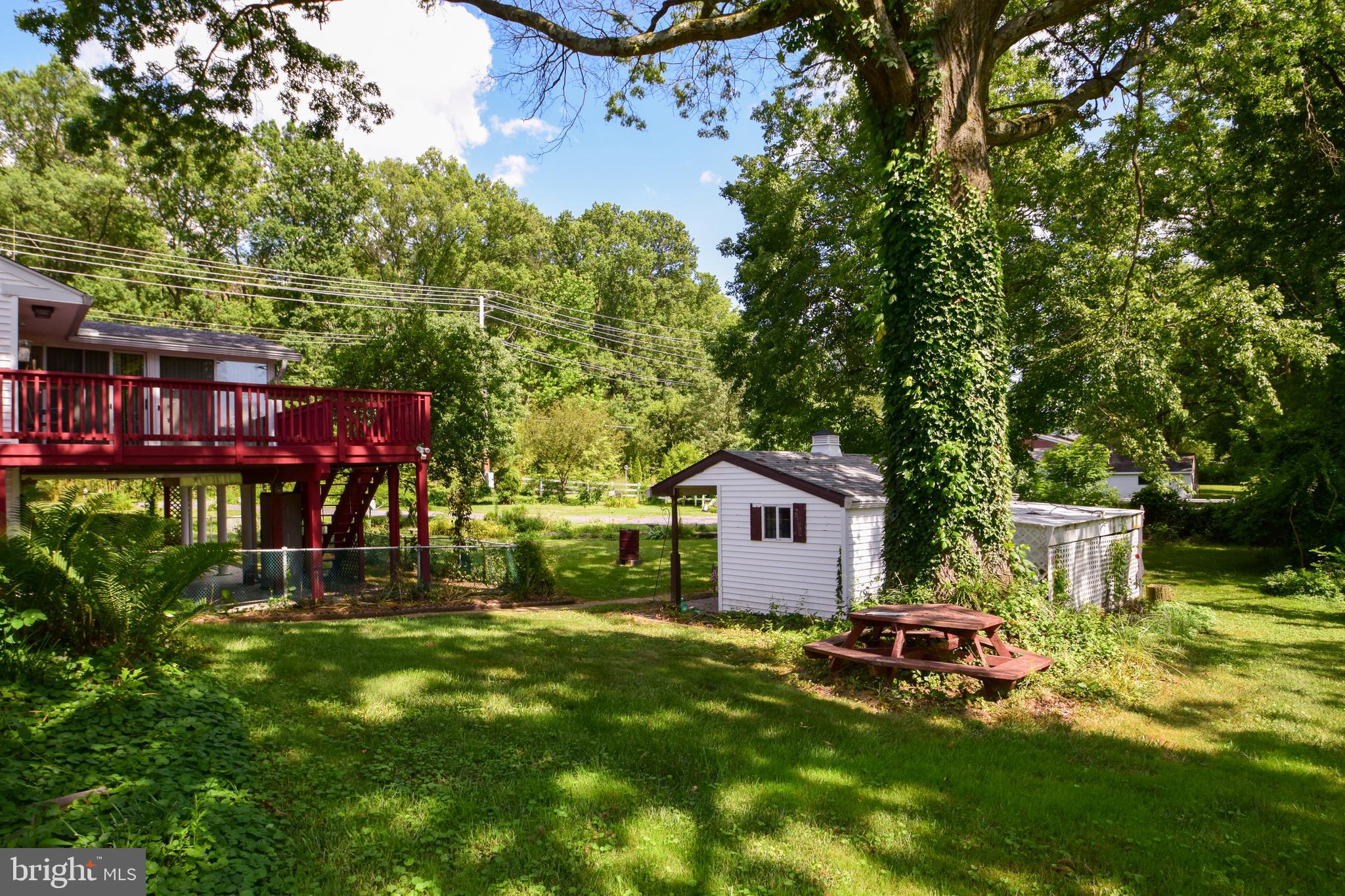 VAN BIBBER MANOR - Residential