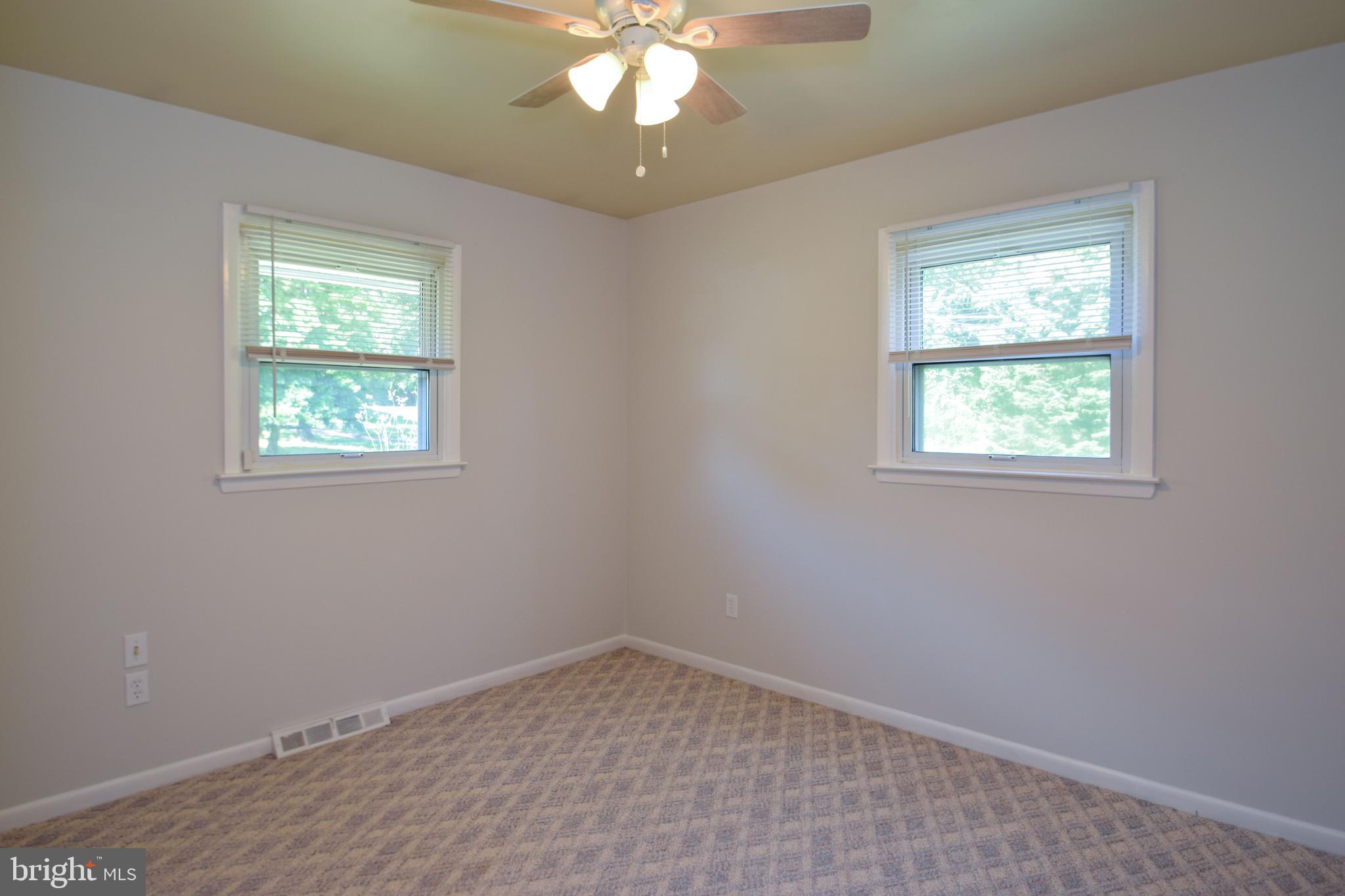 VAN BIBBER MANOR - Residential