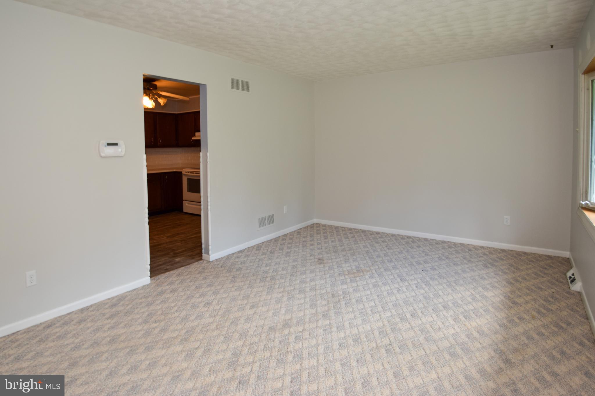 VAN BIBBER MANOR - Residential