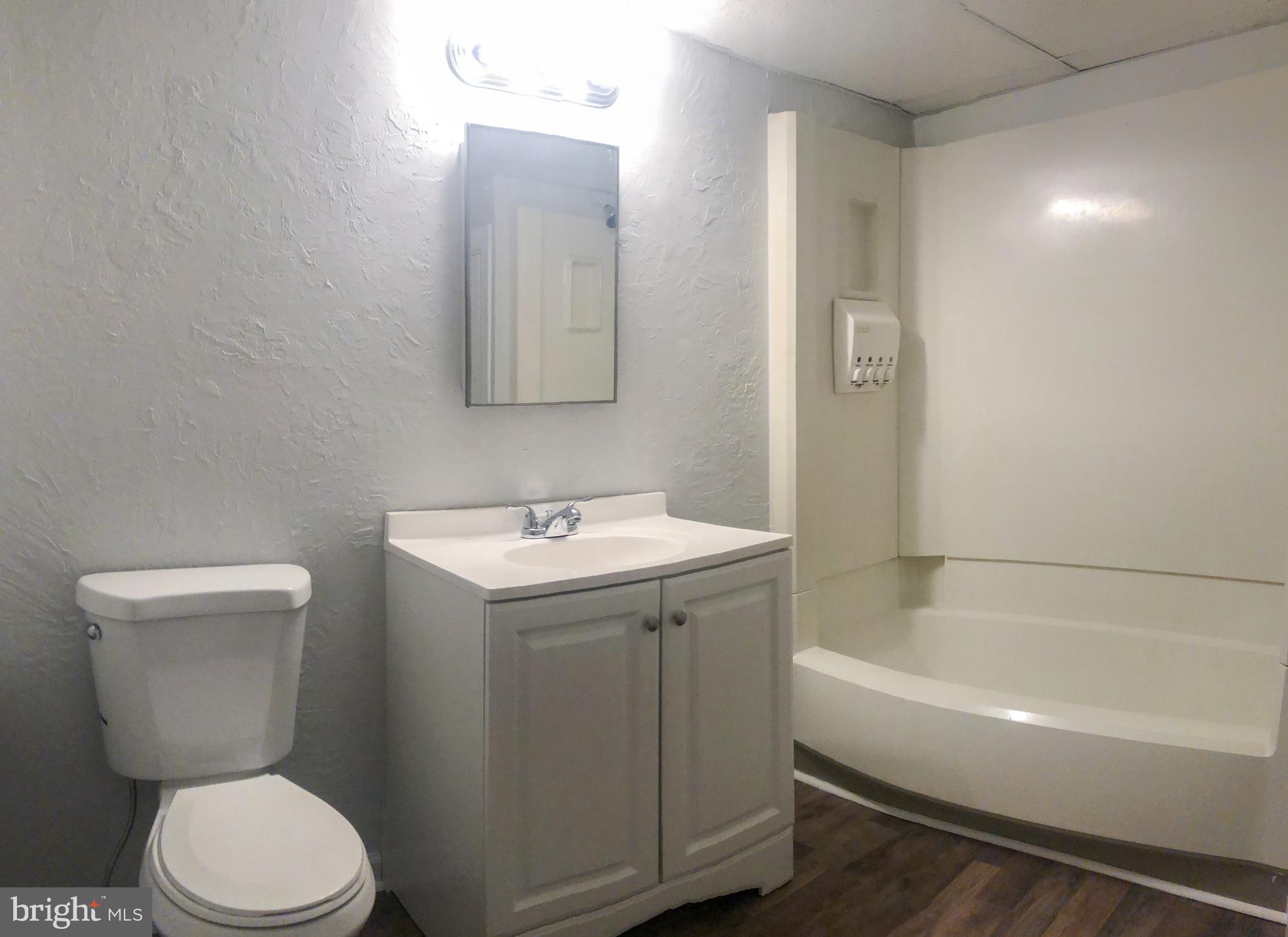 VAN BIBBER MANOR - Residential