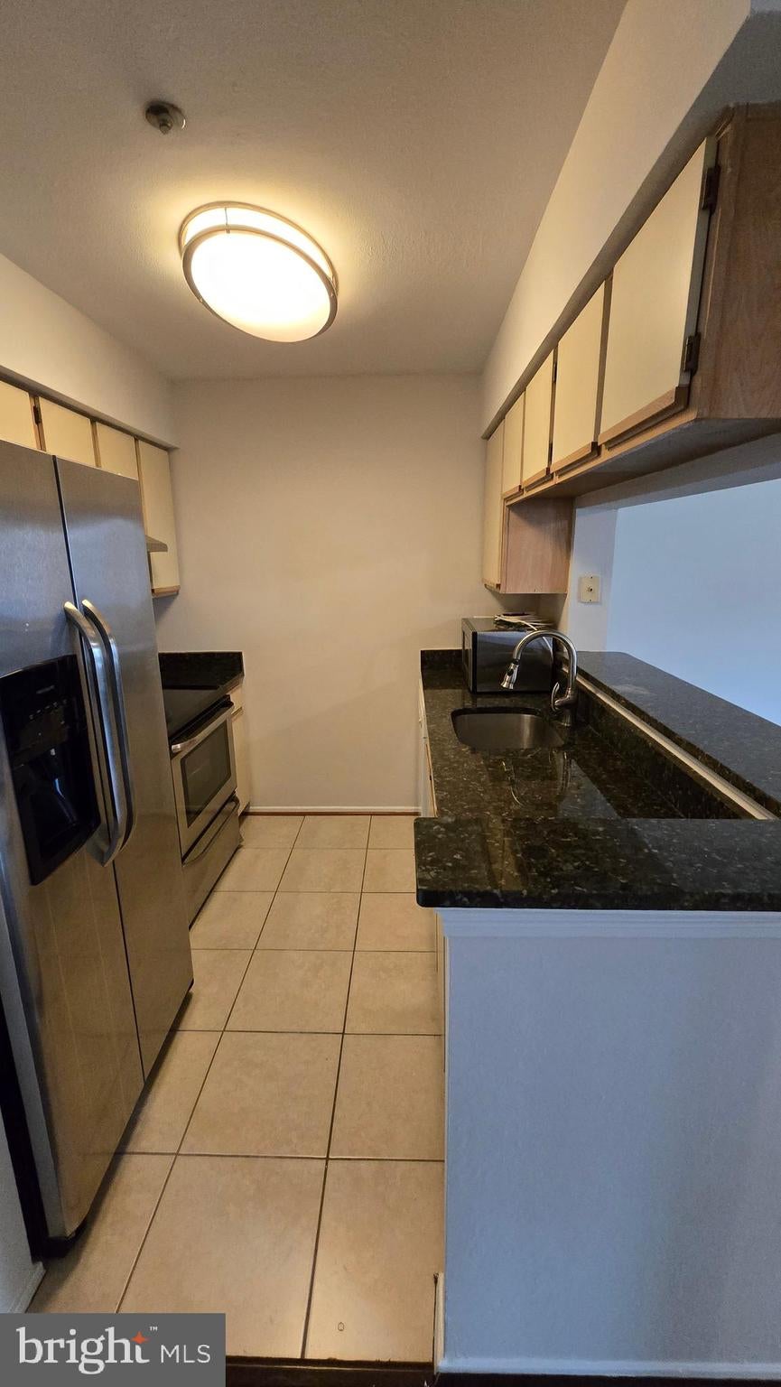 3307 WYNDHAM CIRCLE 1166