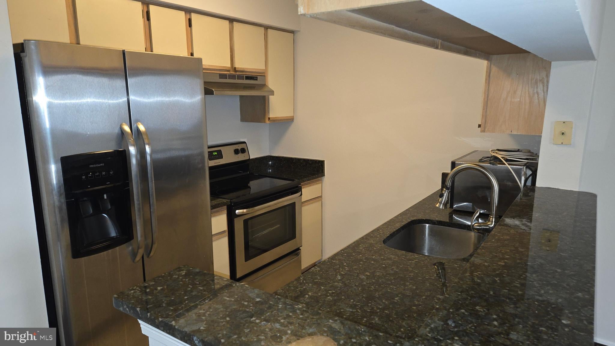 3307 WYNDHAM CIRCLE 1166