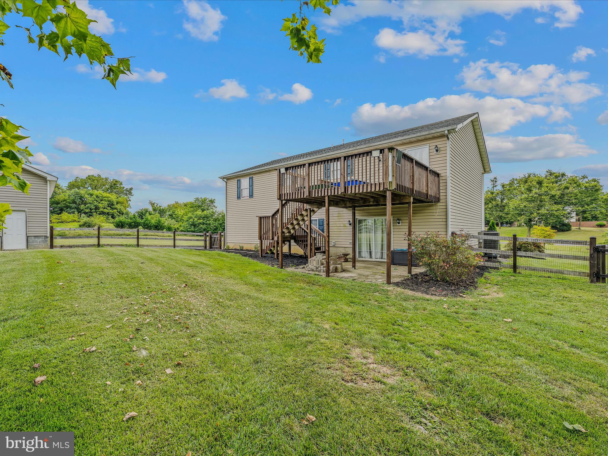 ELIZABETH STATION - Residential