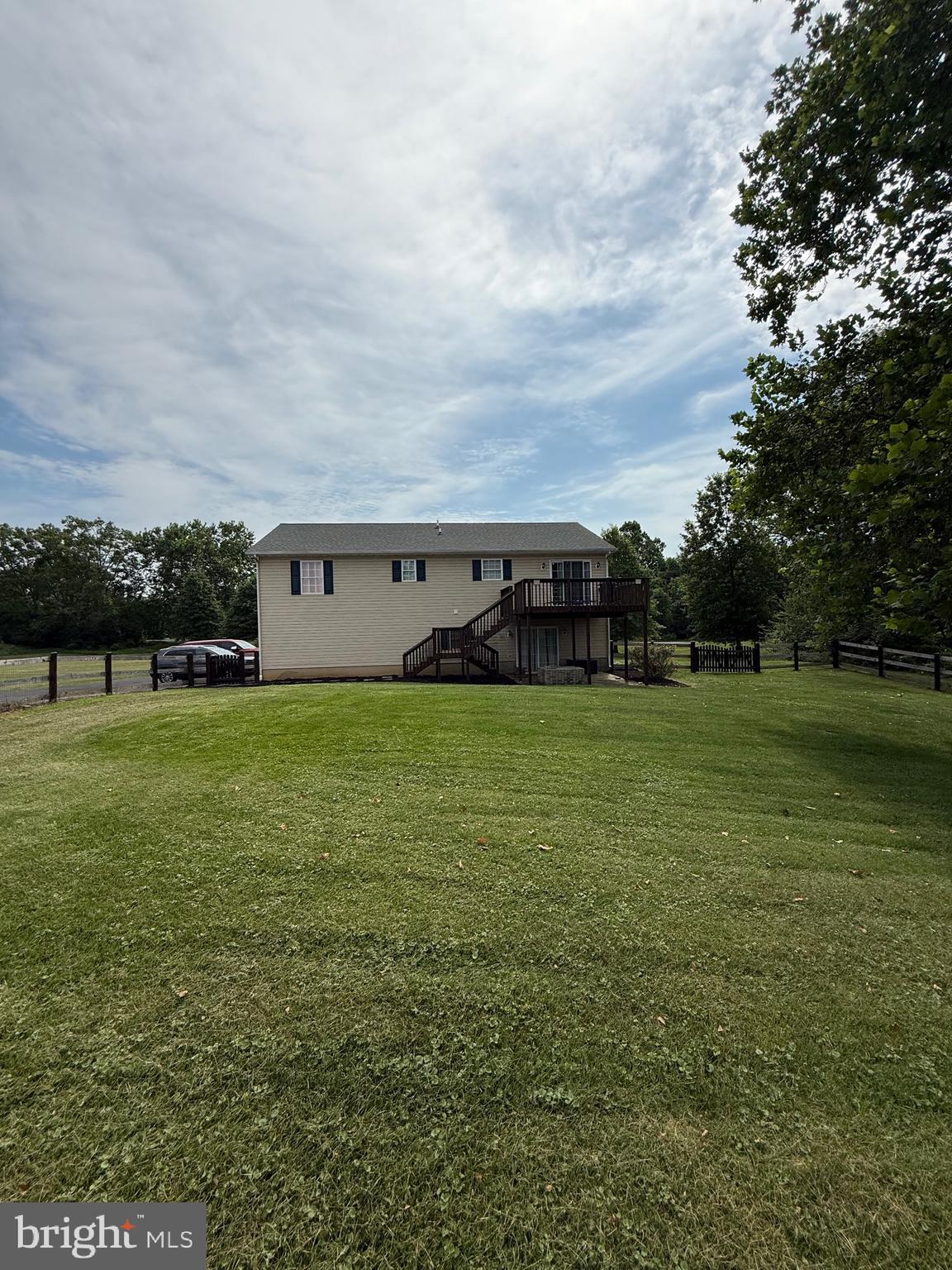 ELIZABETH STATION - Residential