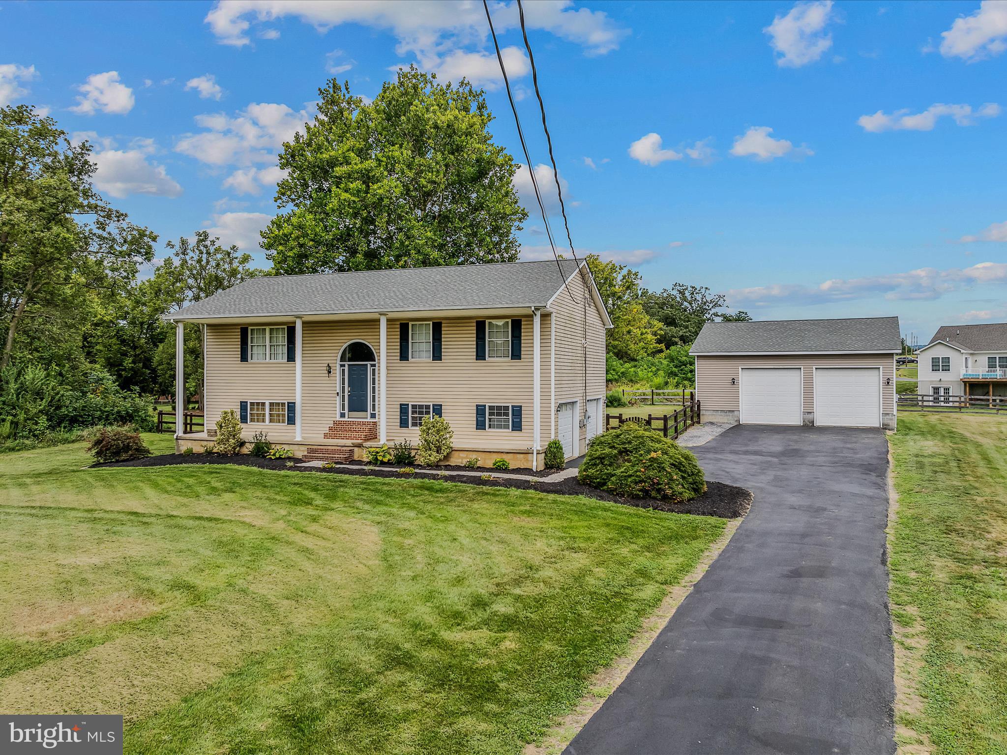 175 WILLIS DRIVE