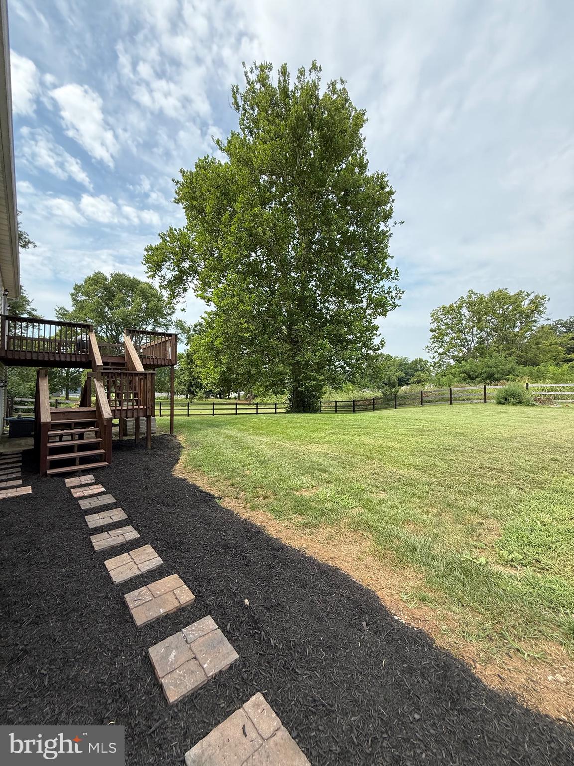 ELIZABETH STATION - Residential