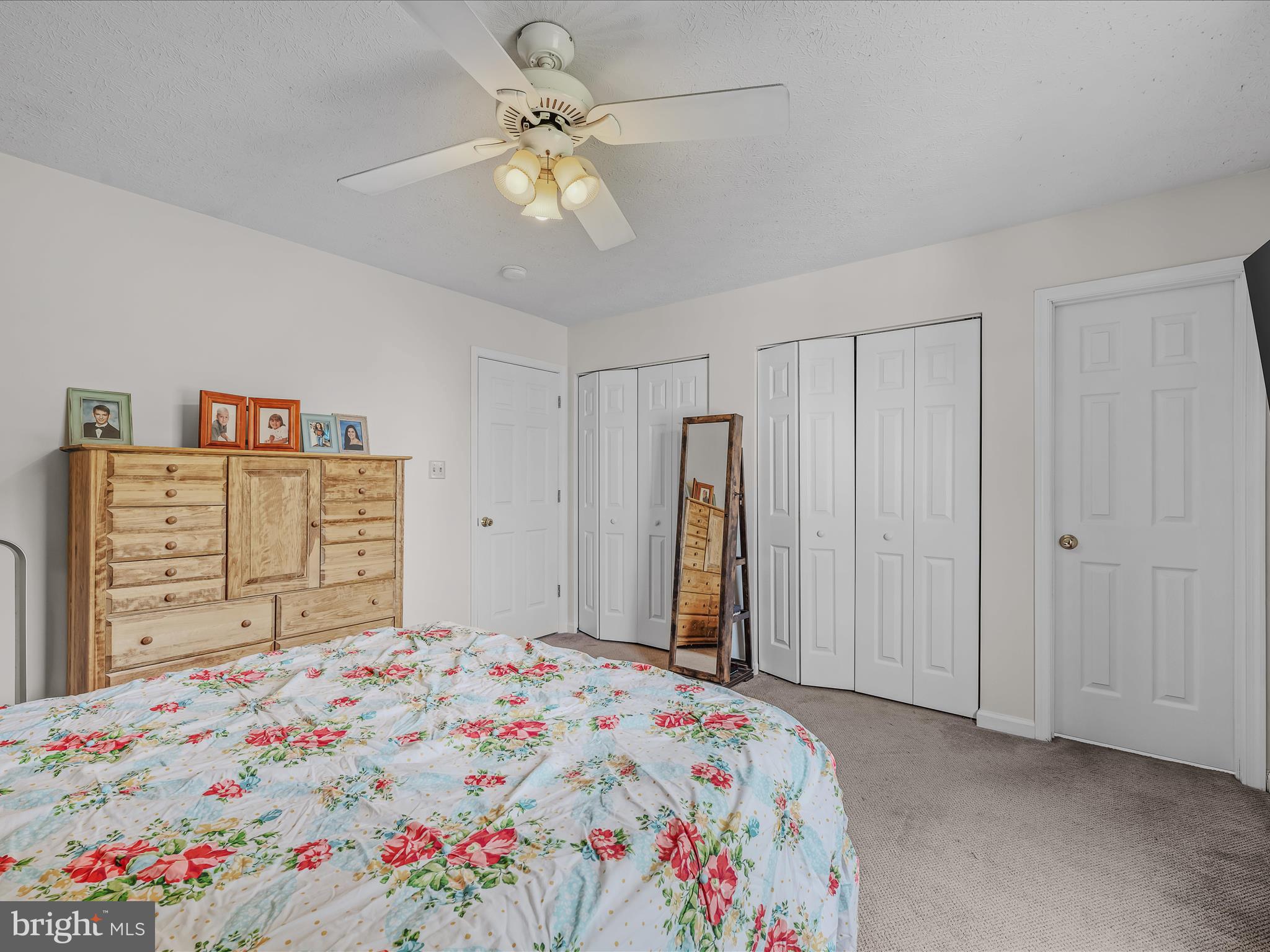 ELIZABETH STATION - Residential