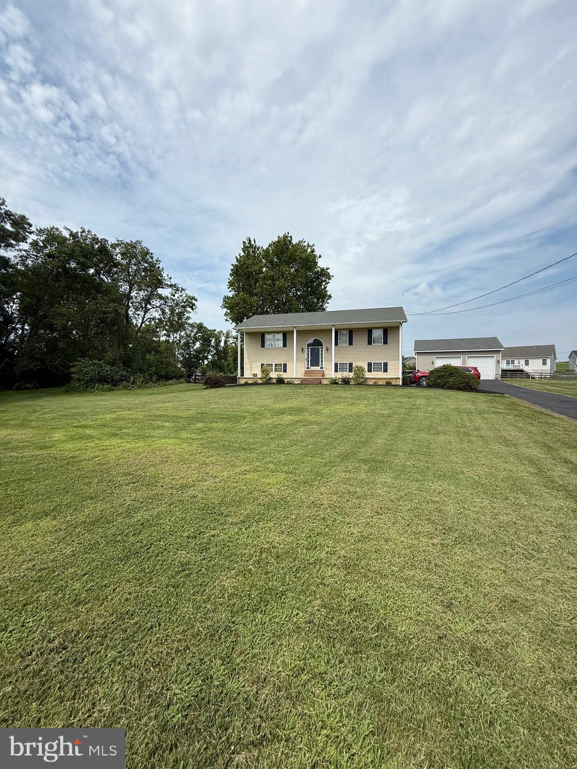 ELIZABETH STATION - Residential