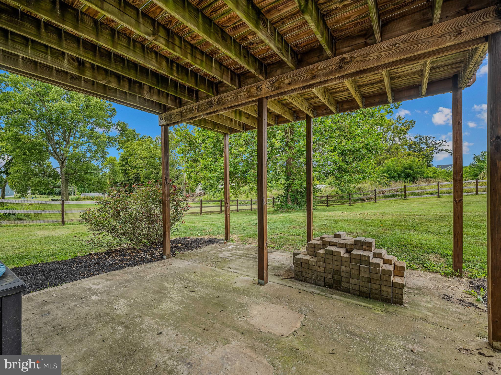 ELIZABETH STATION - Residential