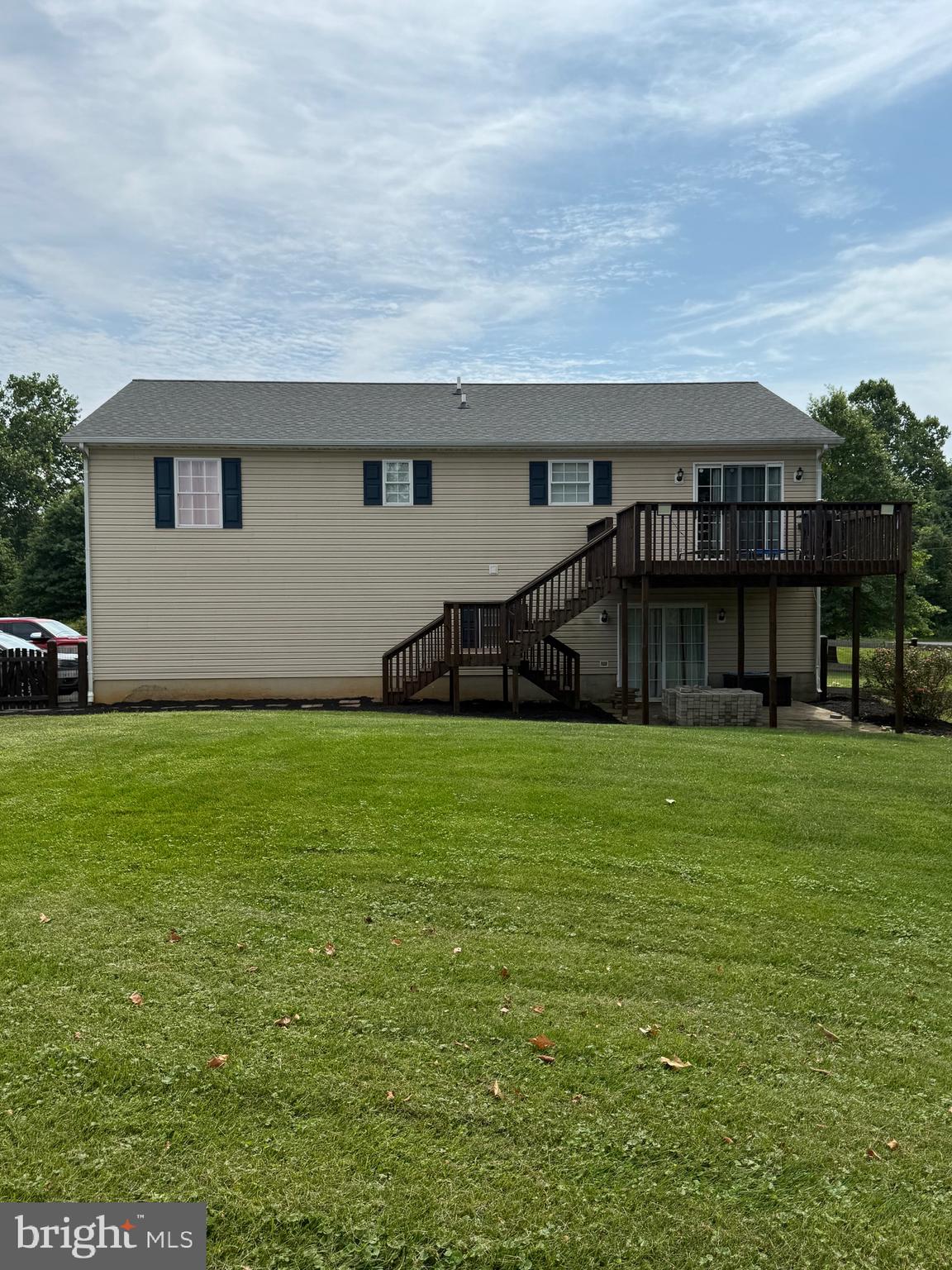 ELIZABETH STATION - Residential